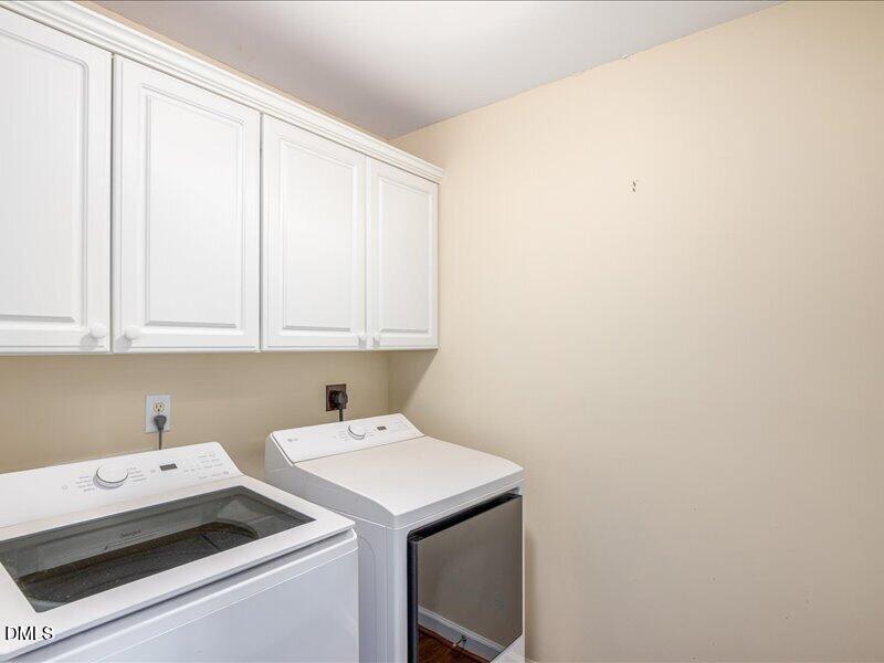 108 Lake Hickory Court Property Photo 15