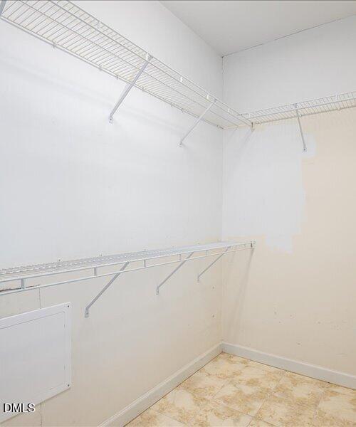108 Lake Hickory Court Property Photo 24