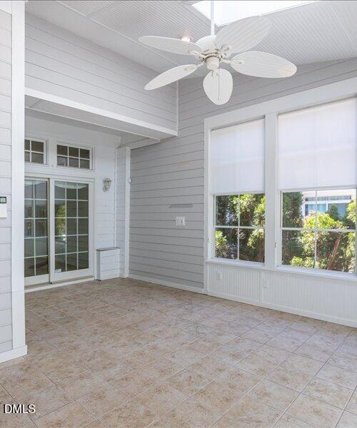 108 Lake Hickory Court Property Photo 32