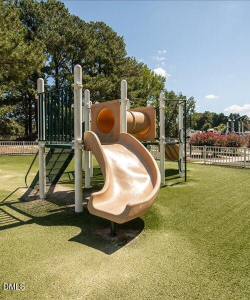 108 Lake Hickory Court Property Photo 49