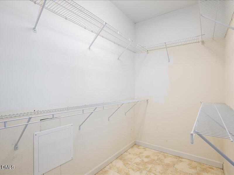 108 Lake Hickory Court Property Photo 57