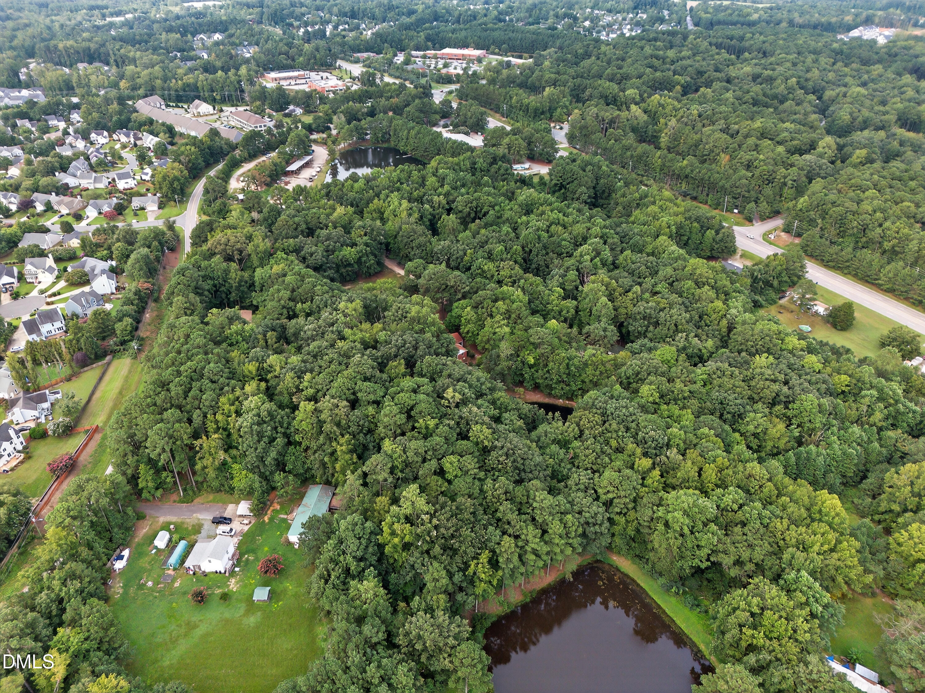 705 Oak Ridge Drive Property Photo 4