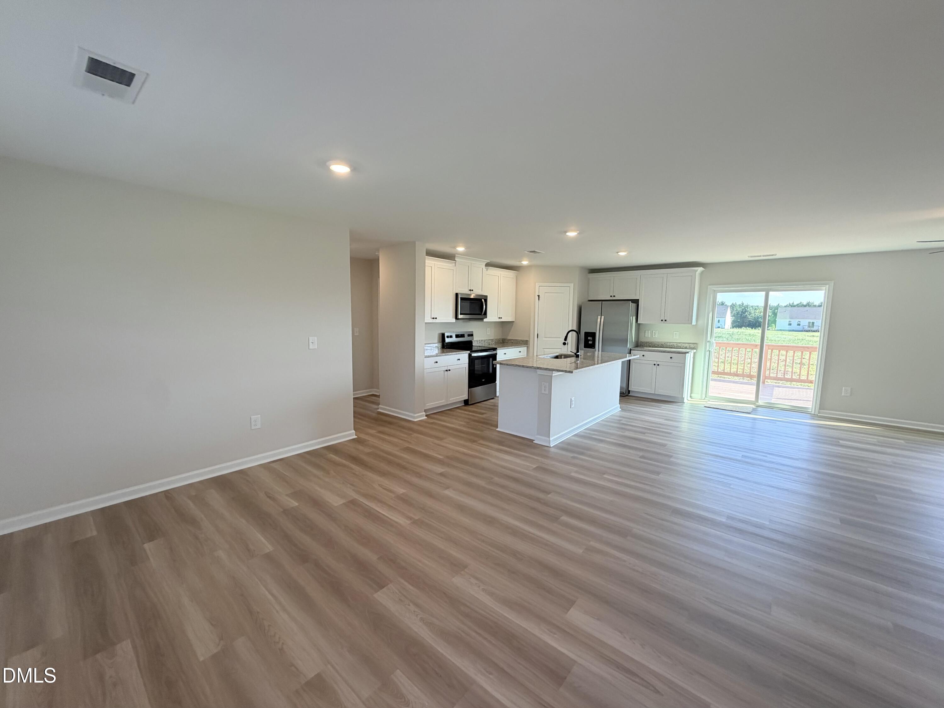 11866 International Drive Property Photo 4