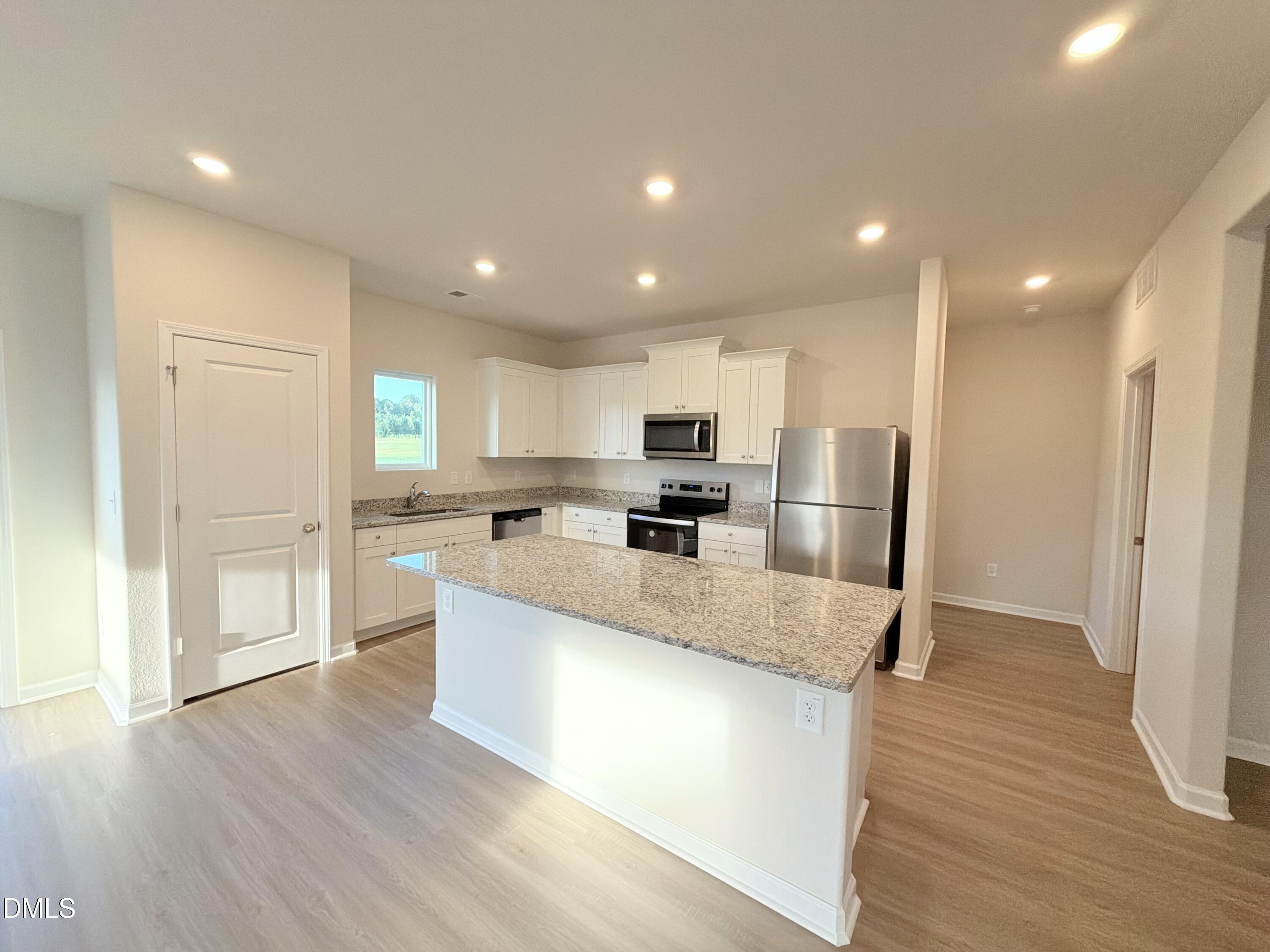 11430 International Drive Property Photo 3