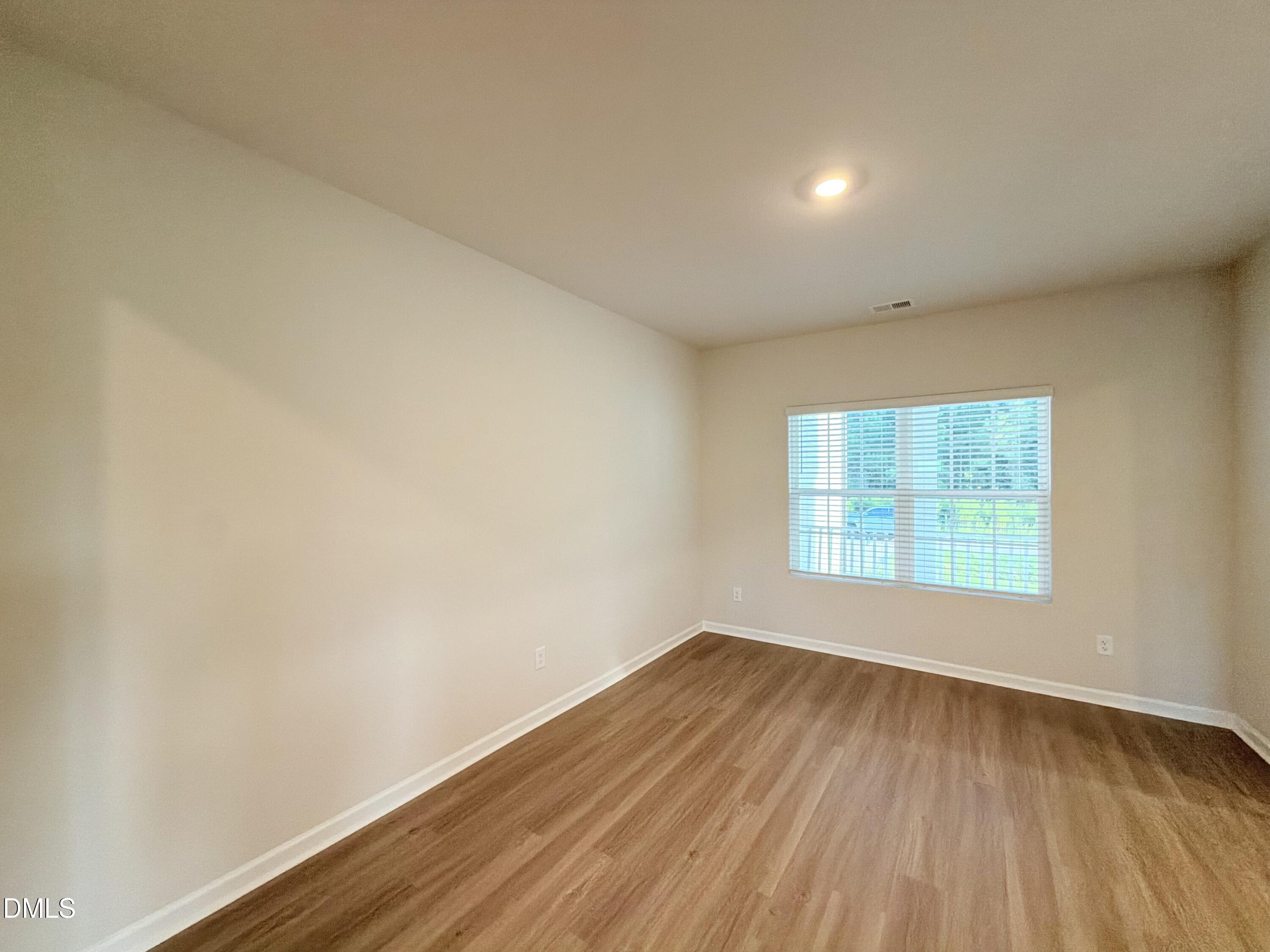 11430 International Drive Property Photo 6