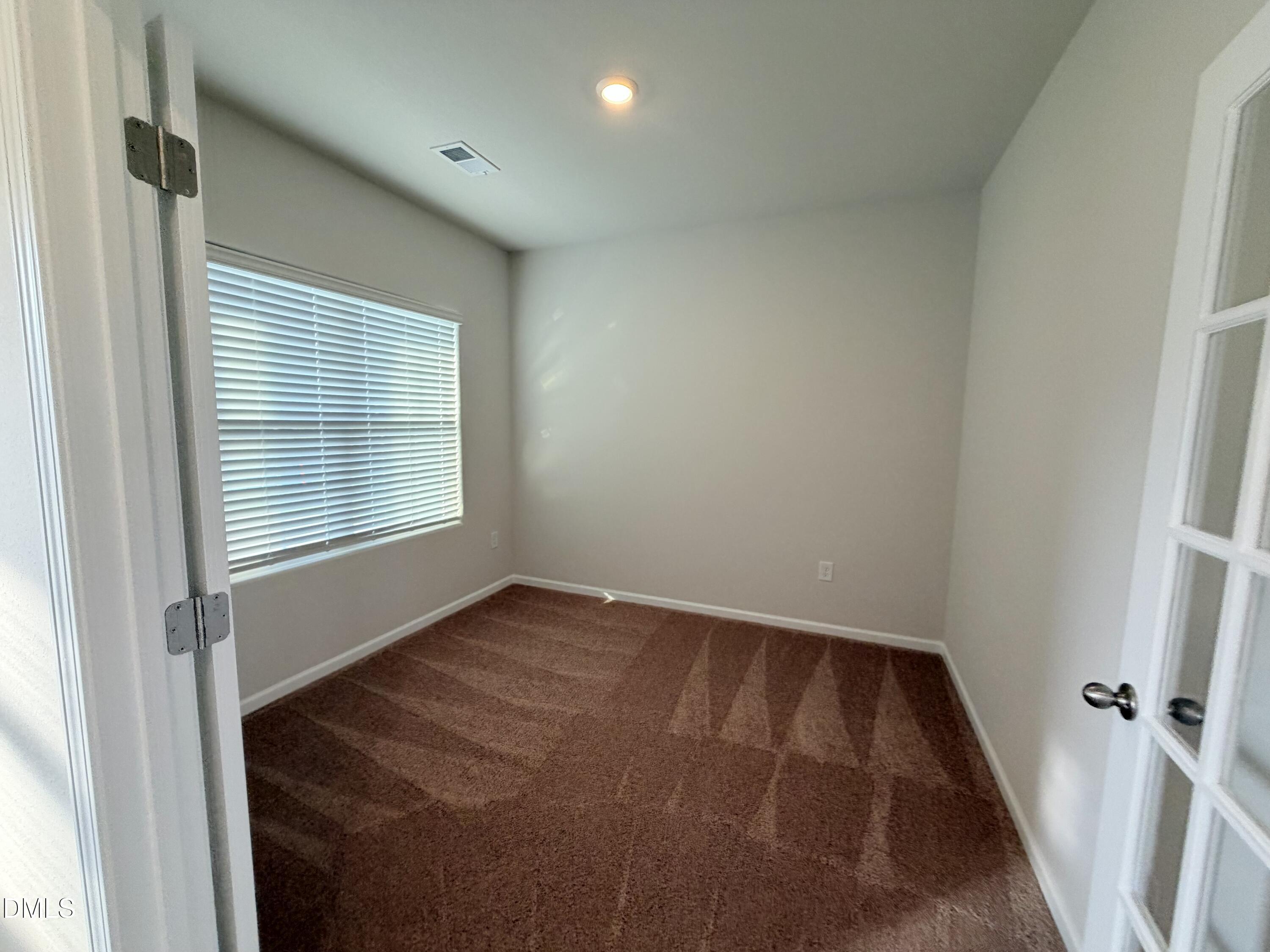 11640 International Drive Property Photo 5