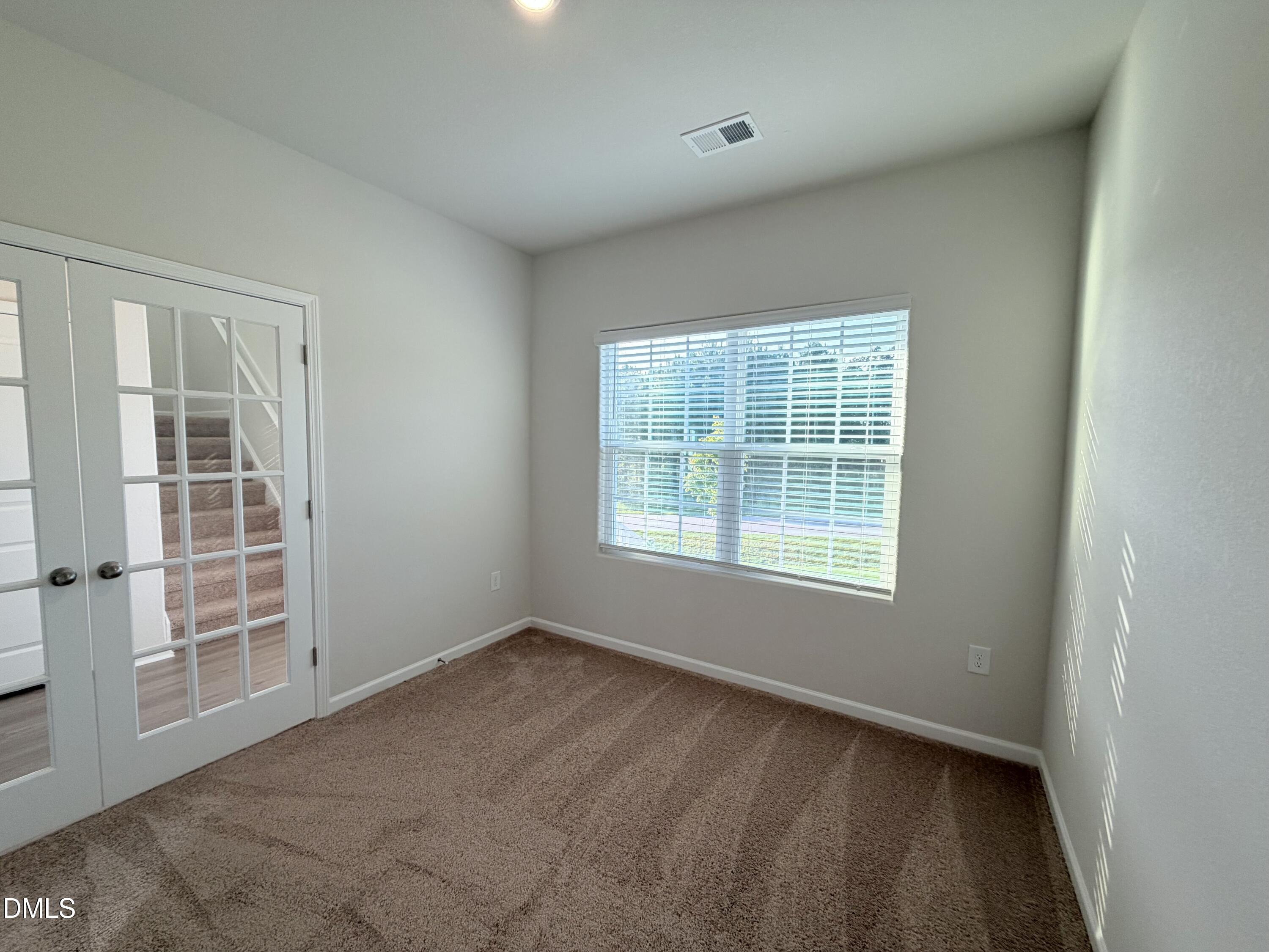 11640 International Drive Property Photo 7