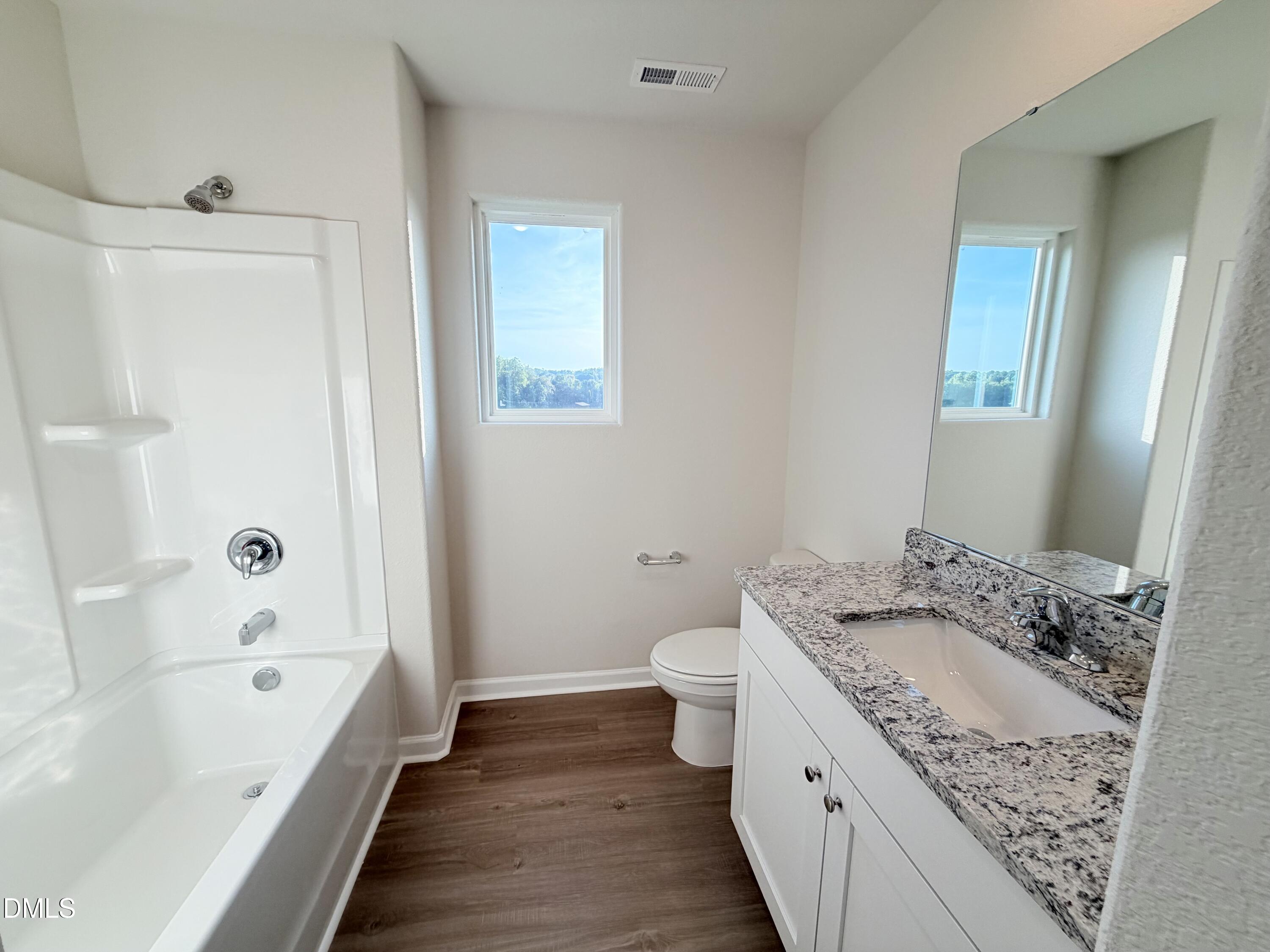 11640 International Drive Property Photo 14
