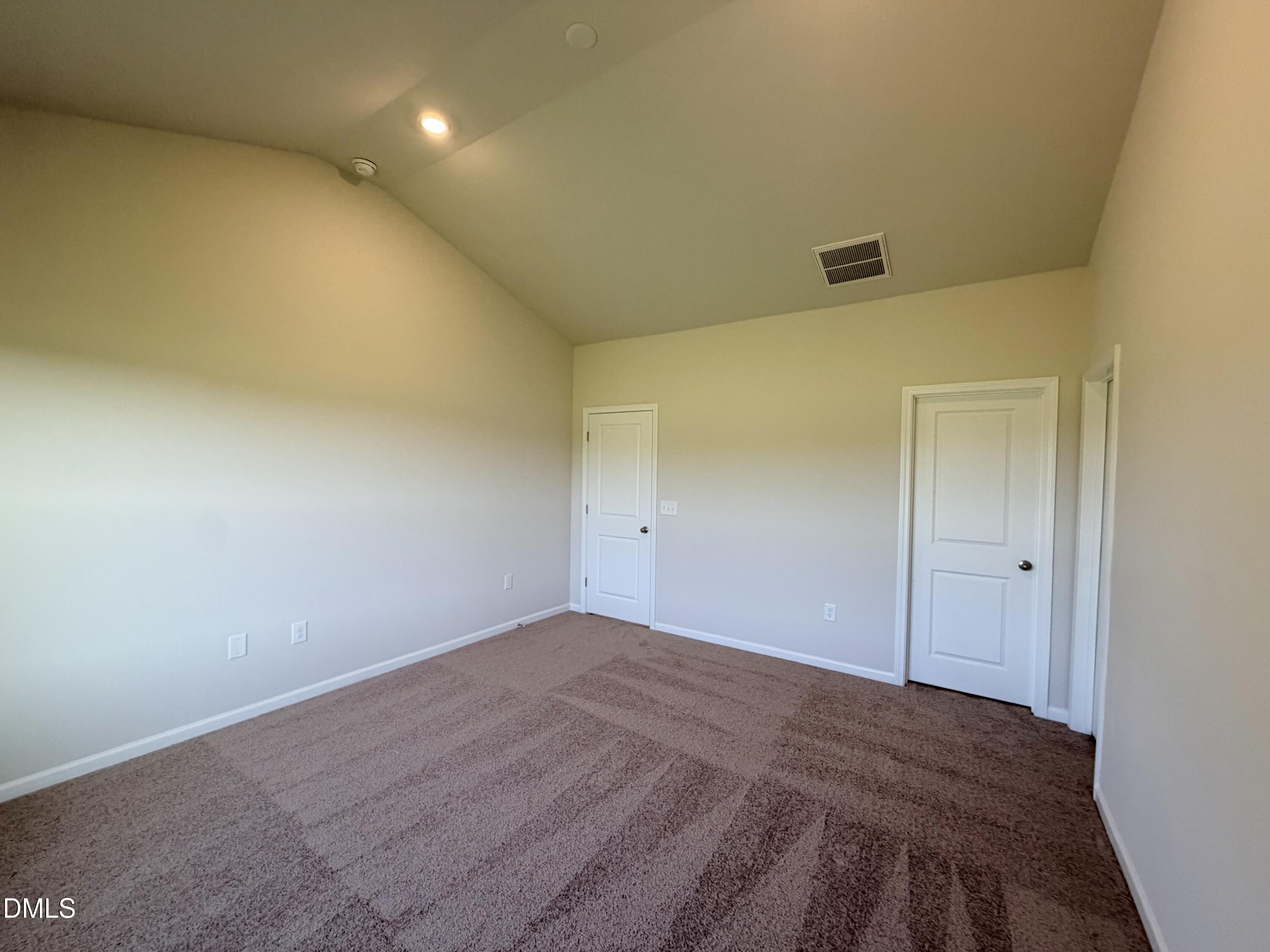 11300 International Drive Property Photo 15