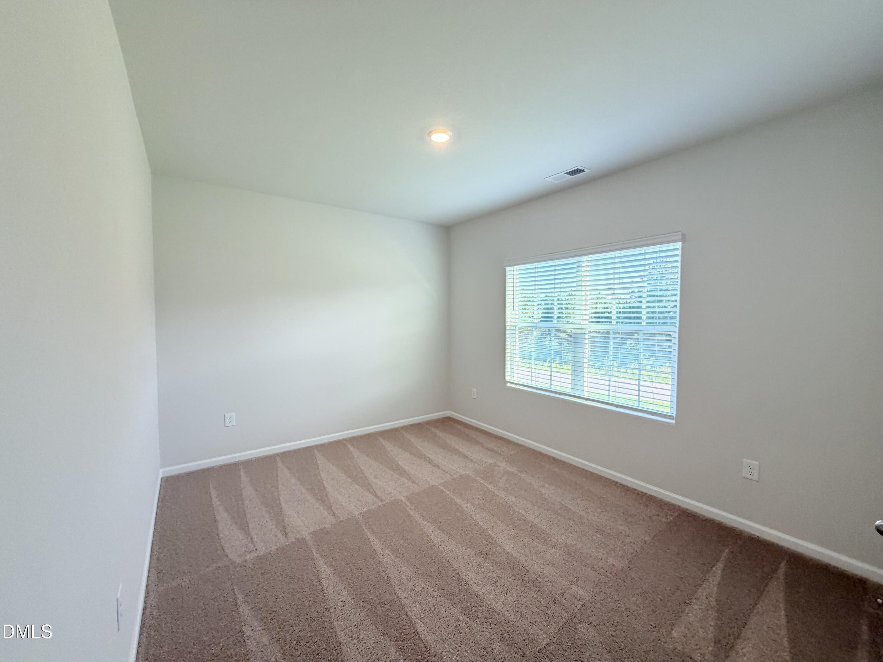11300 International Drive Property Photo 17