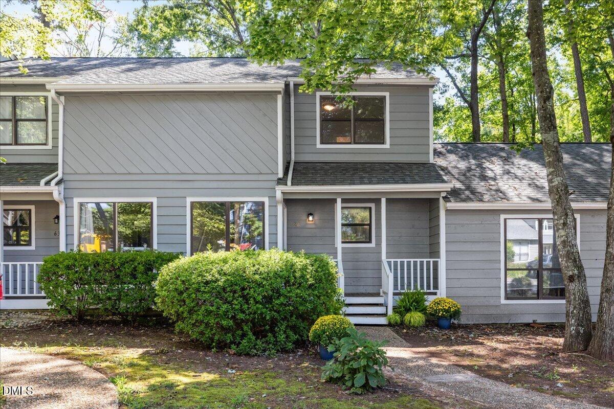 628 Applecross Drive Property Photo 1