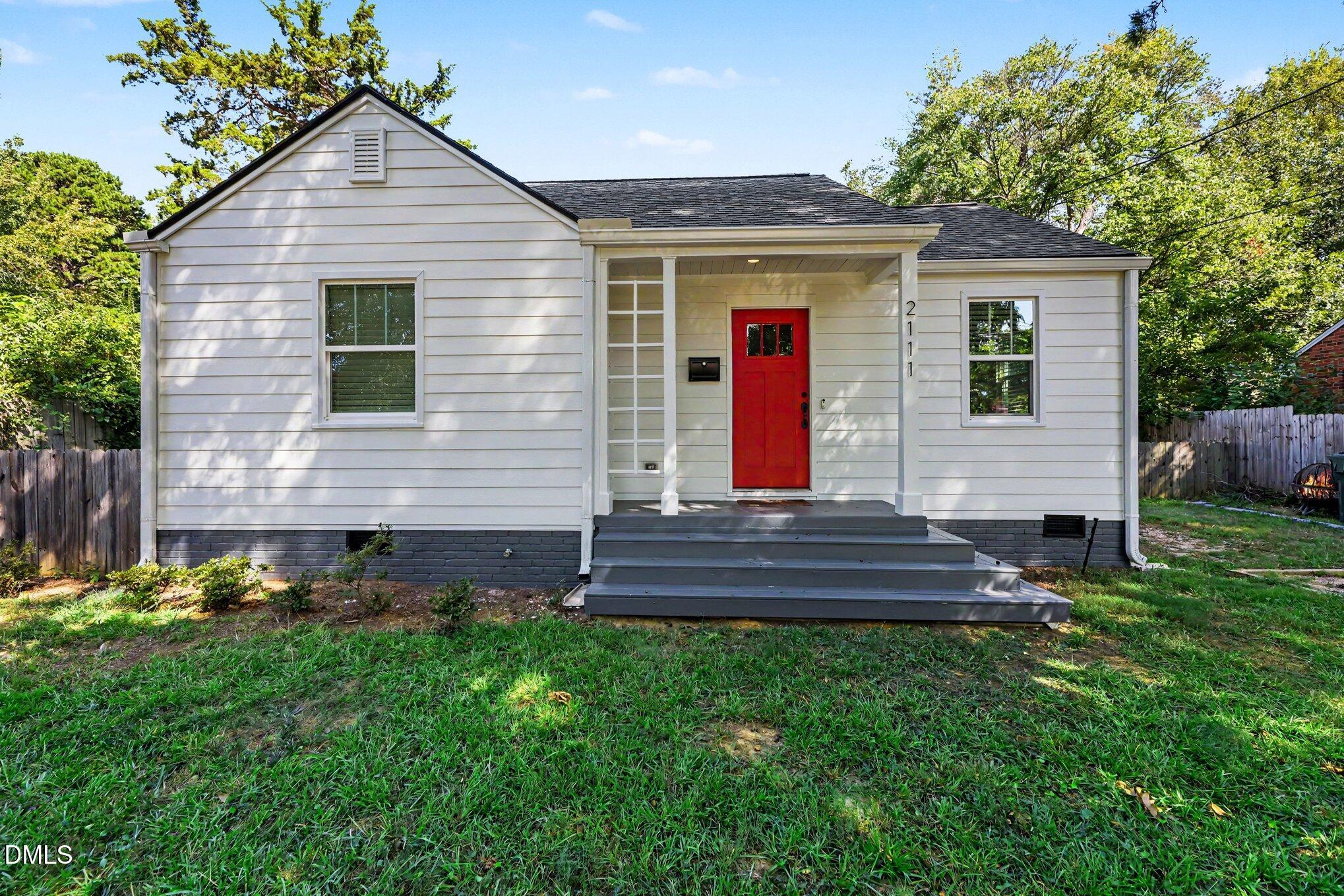 2111 Milburnie Road Property Photo 1