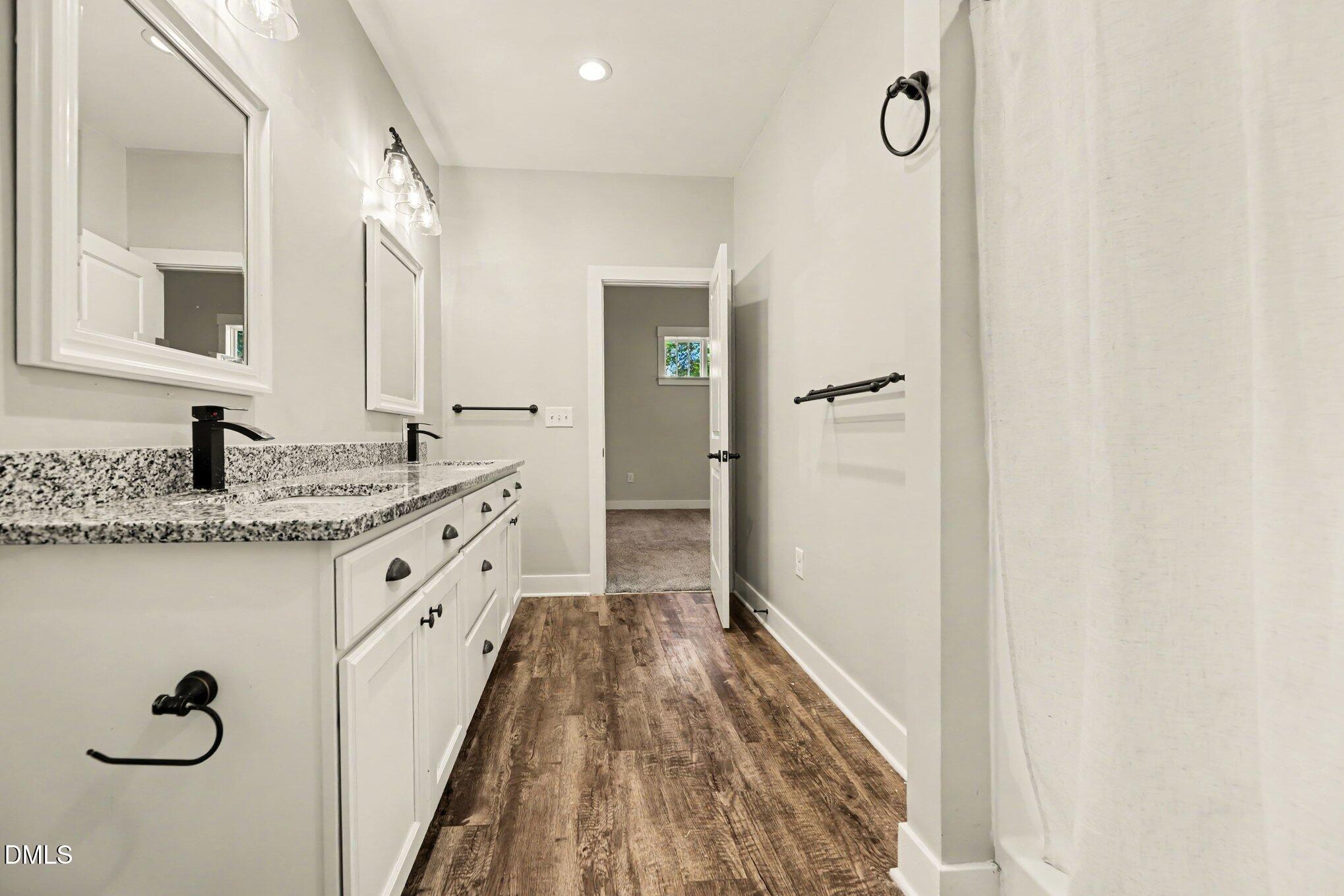 2111 Milburnie Road Property Photo 17