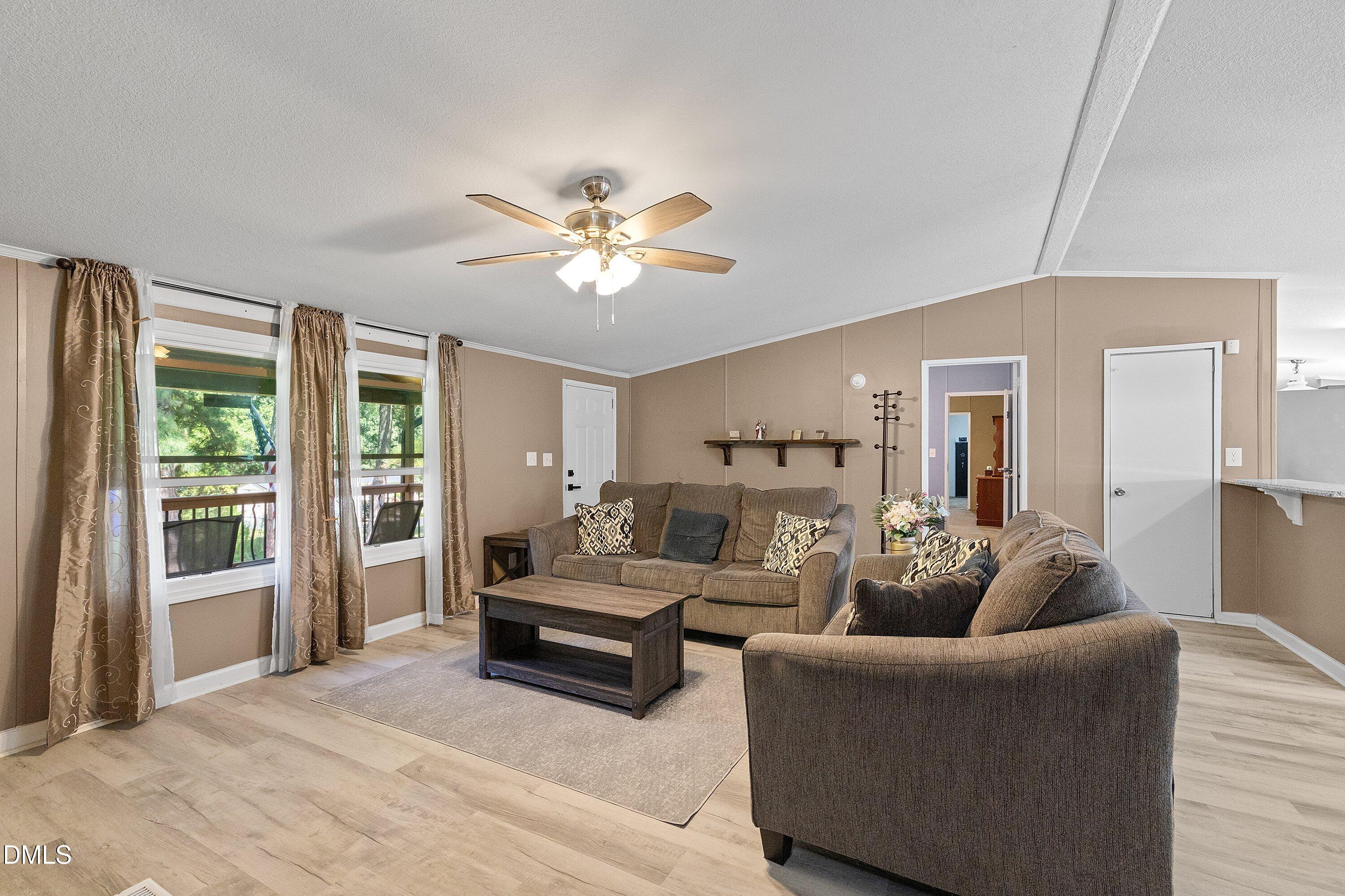 65 Loy Court Property Photo 6