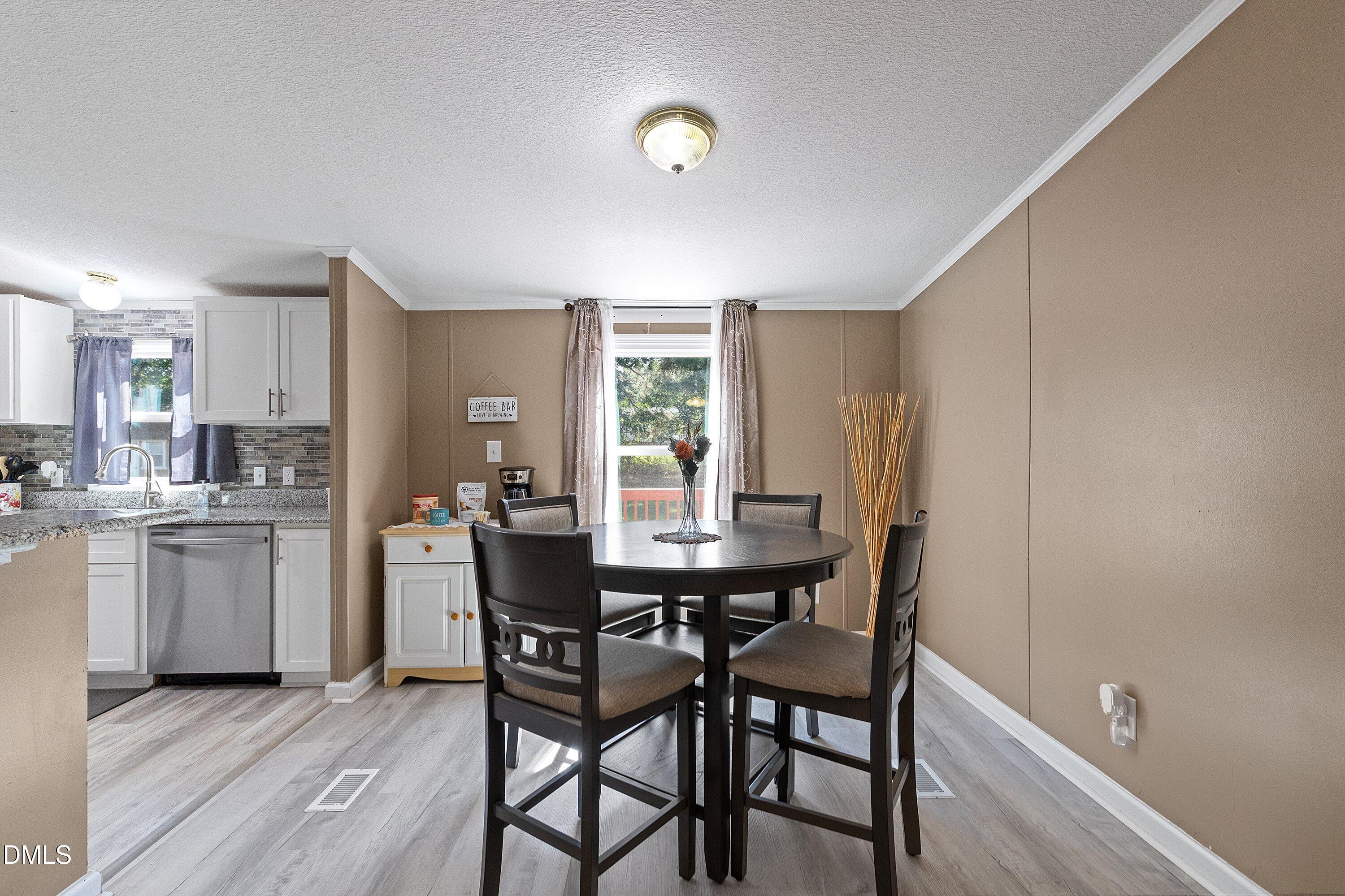 65 Loy Court Property Photo 8