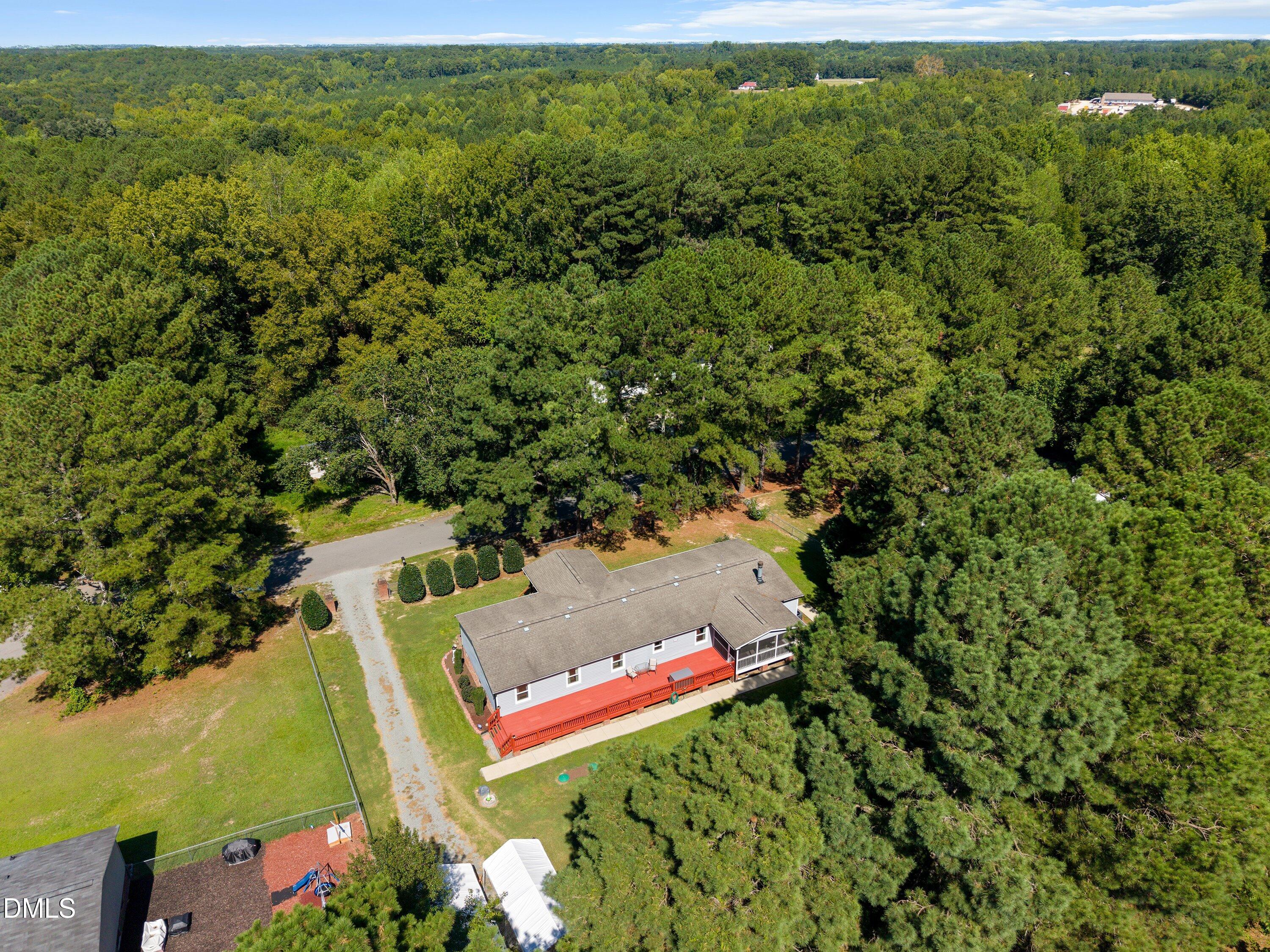 65 Loy Court Property Photo 28