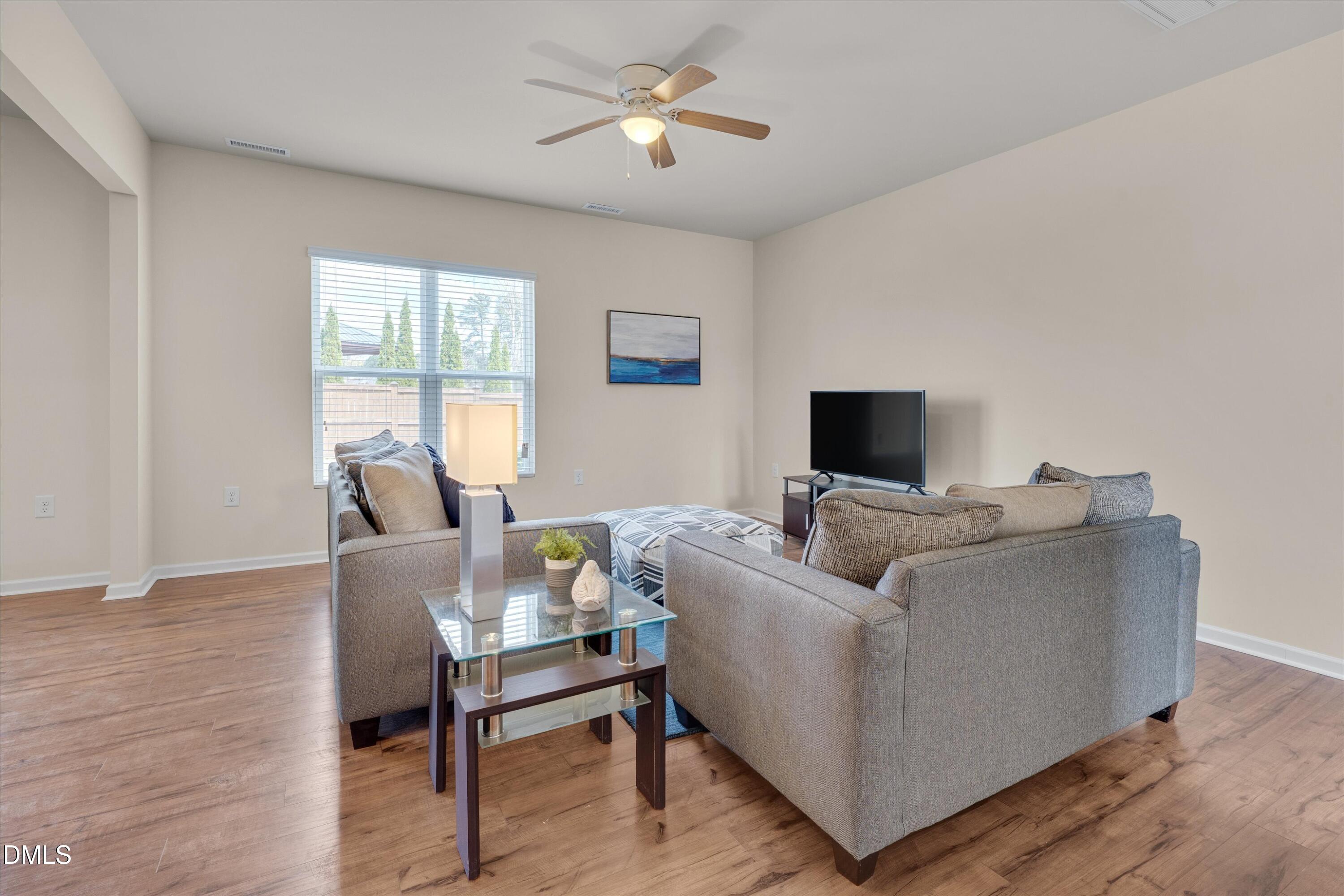 1010 Laceflower Drive Property Photo 7