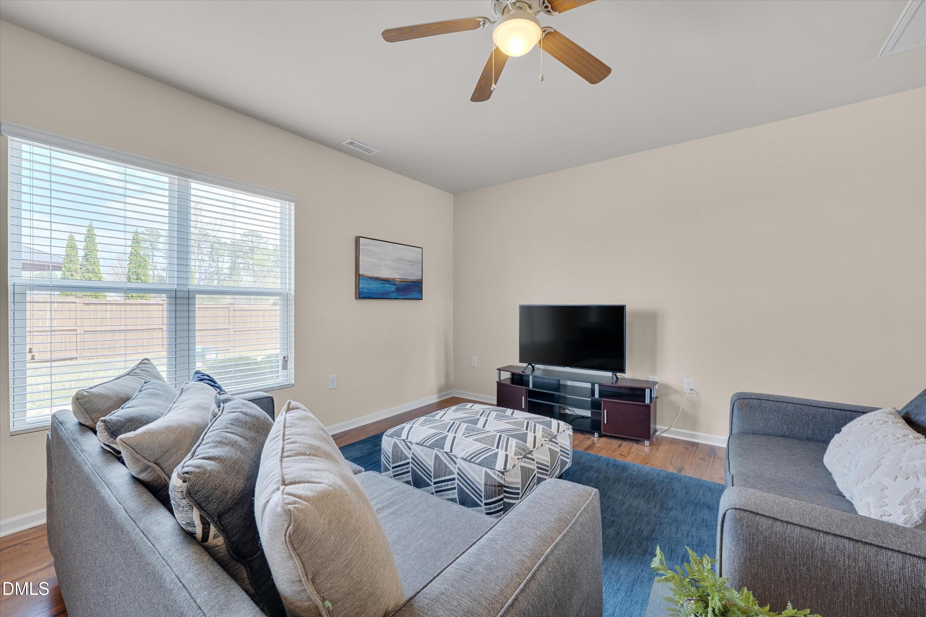 1010 Laceflower Drive Property Photo 8