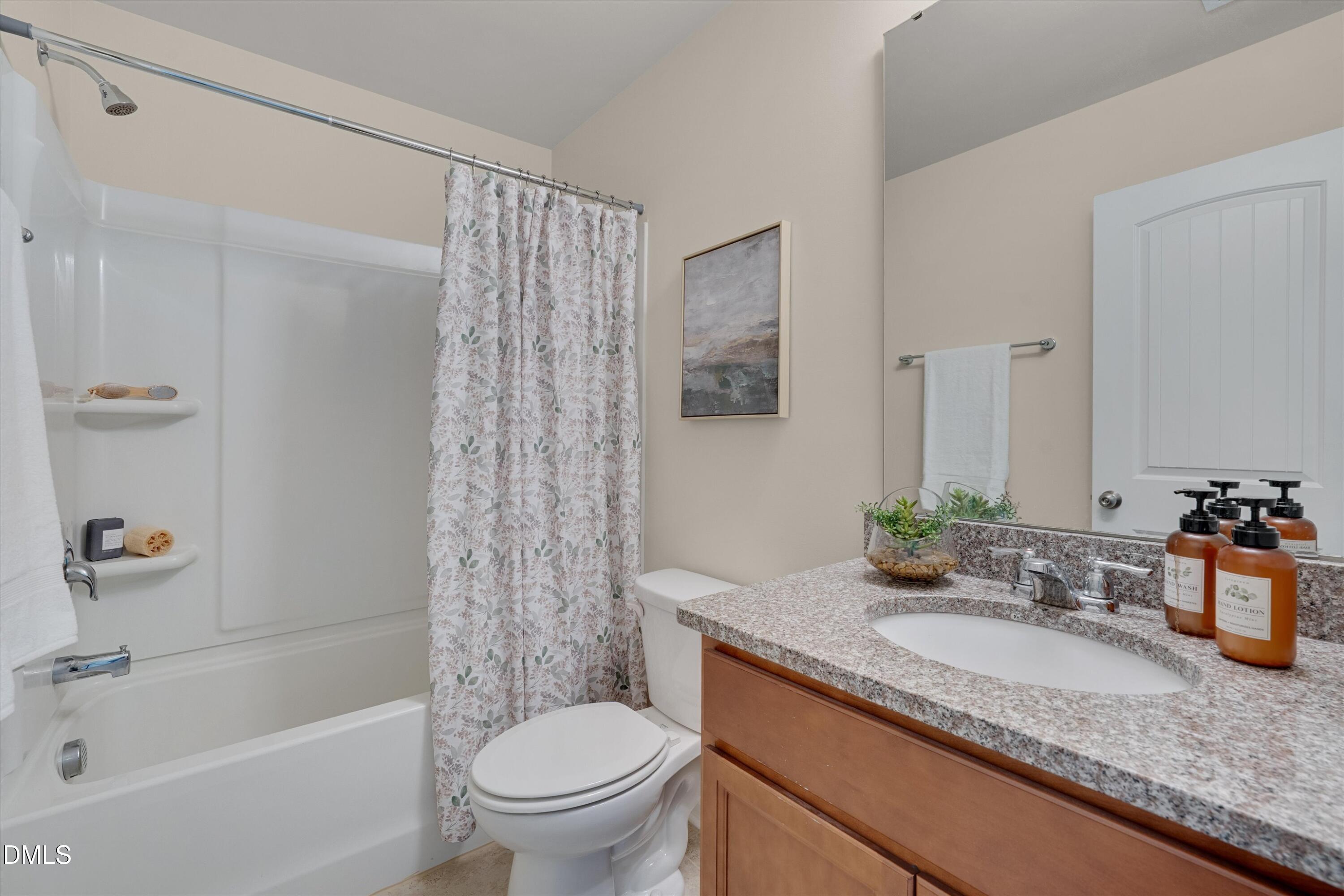 1010 Laceflower Drive Property Photo 21