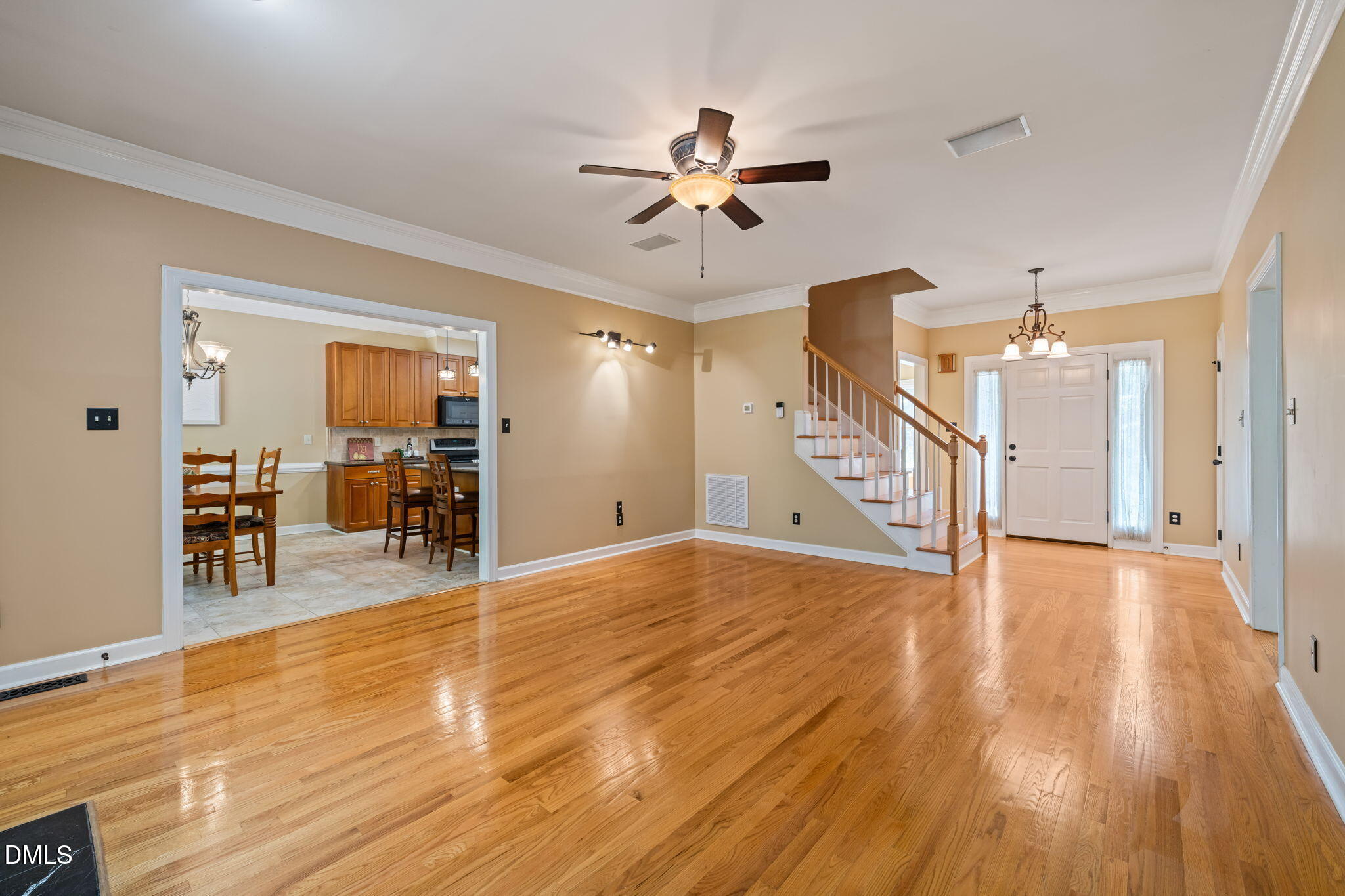 221 Stillwood Drive Property Photo 8