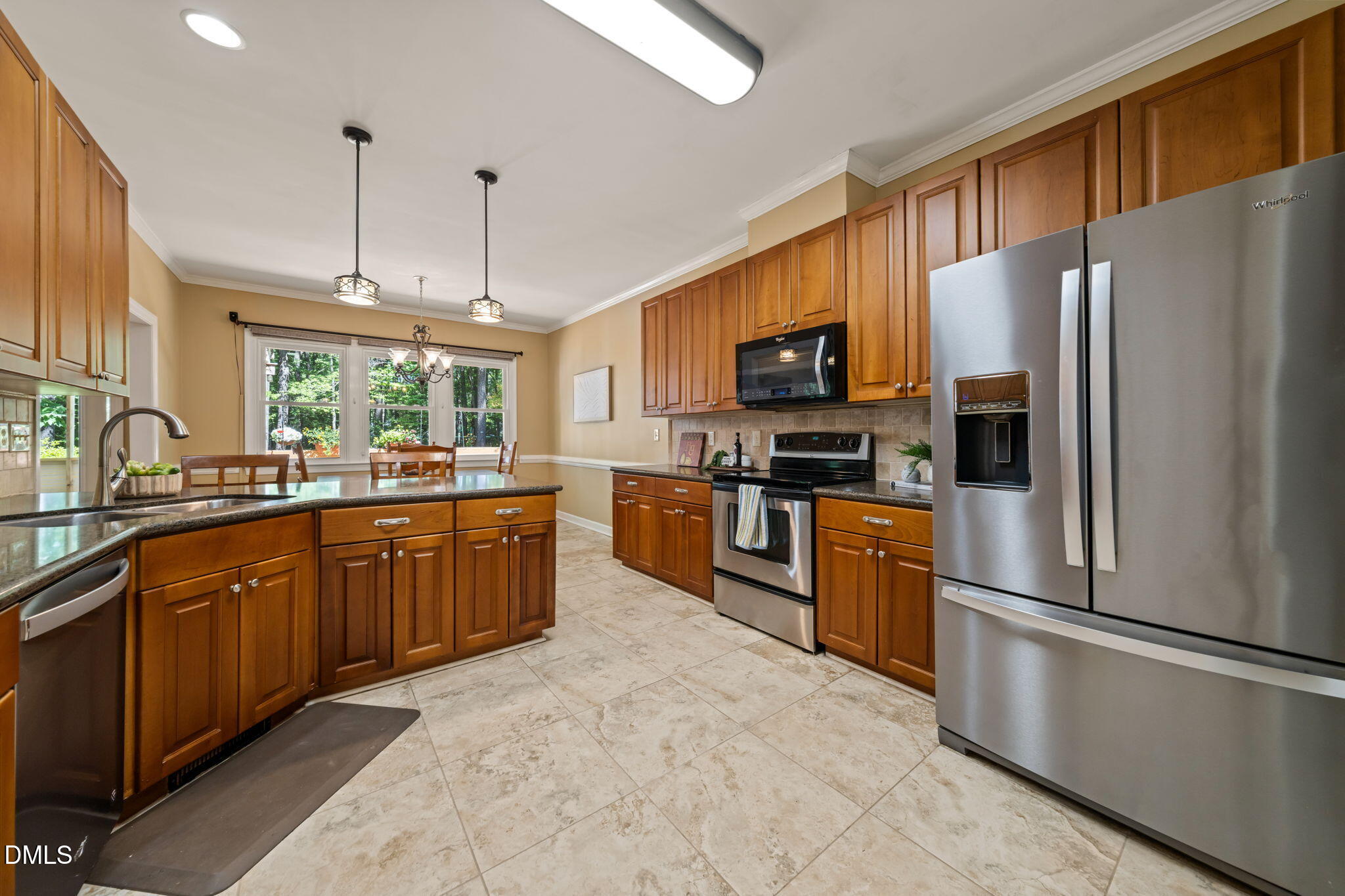 221 Stillwood Drive Property Photo 10
