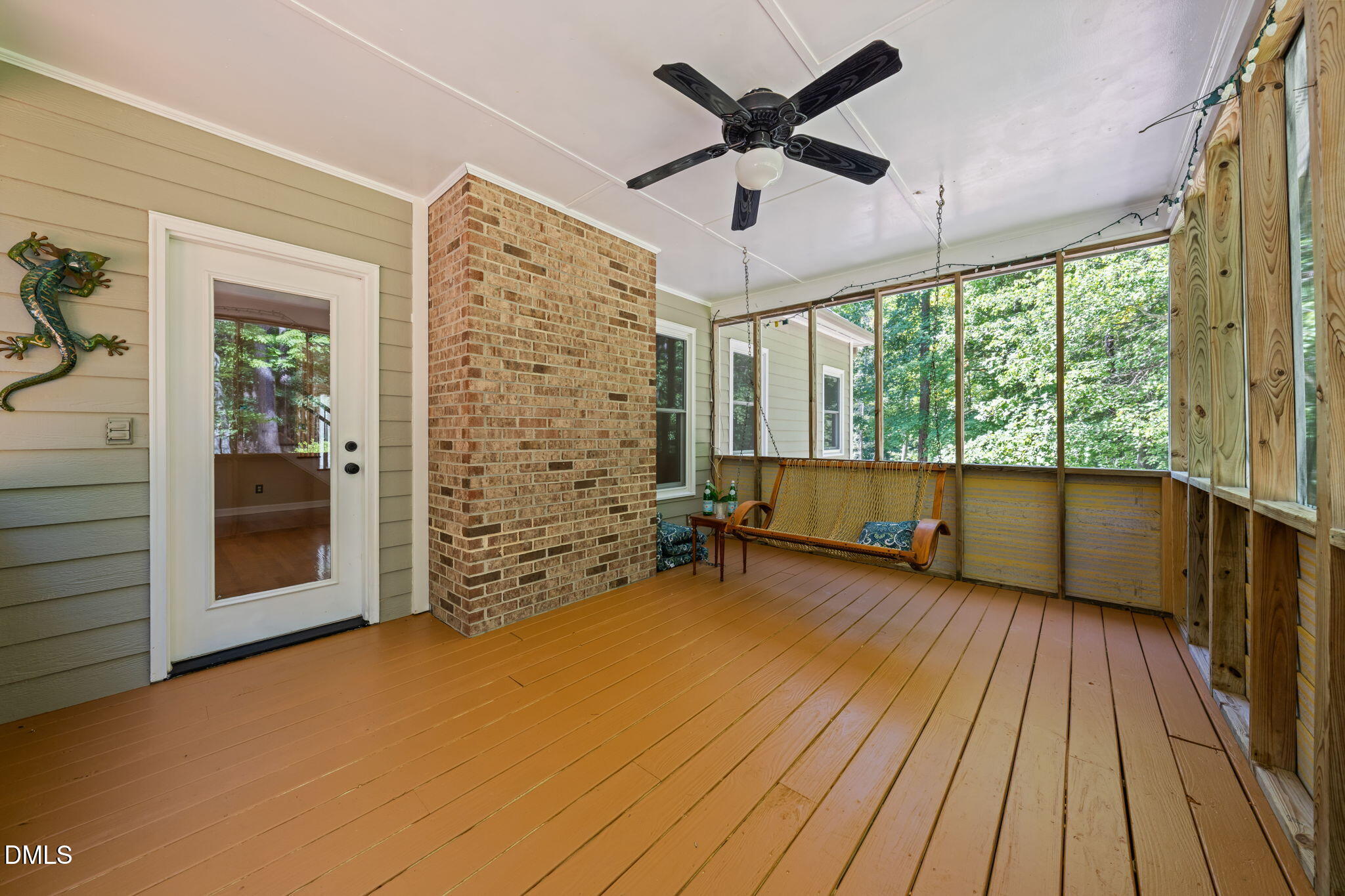 221 Stillwood Drive Property Photo 23