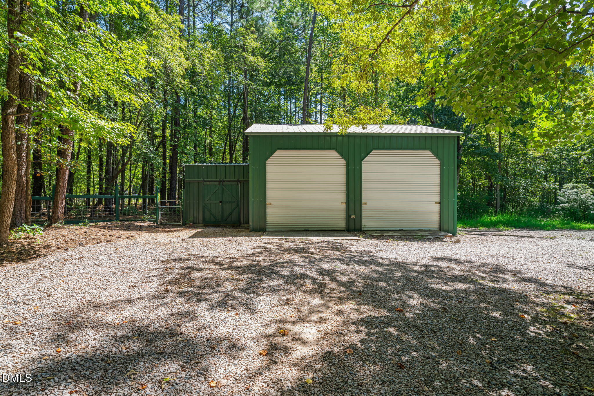 221 Stillwood Drive Property Photo 27
