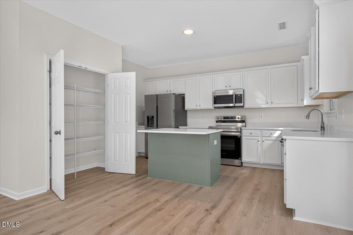 2105 Old Rosebud Drive Property Photo 13