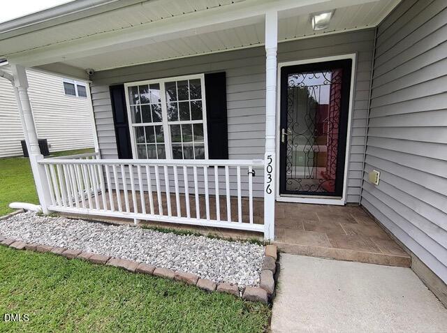 5036 Yorkchester Drive Property Photo 4