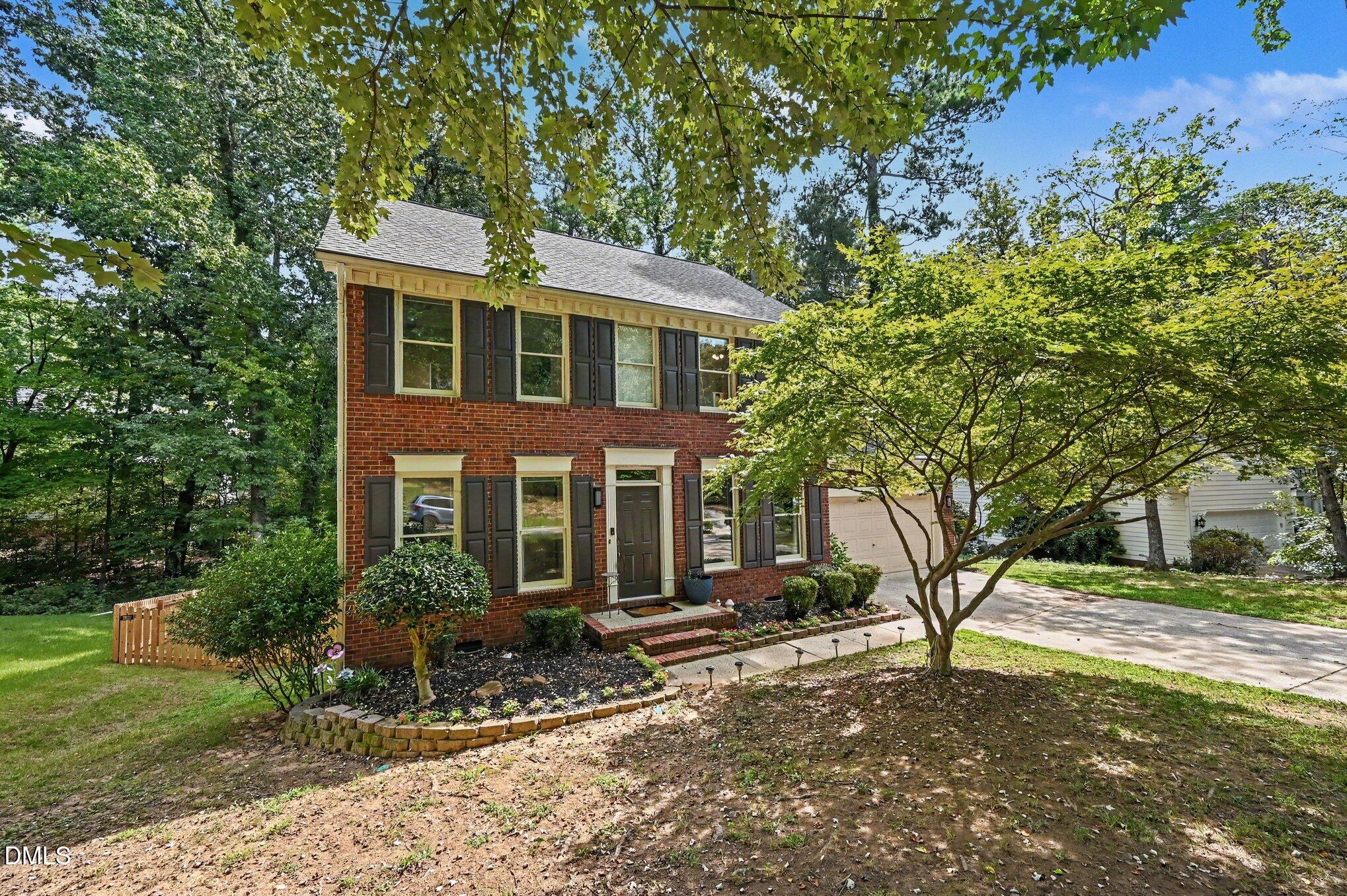 5121 Oakbrook Drive Property Photo 2