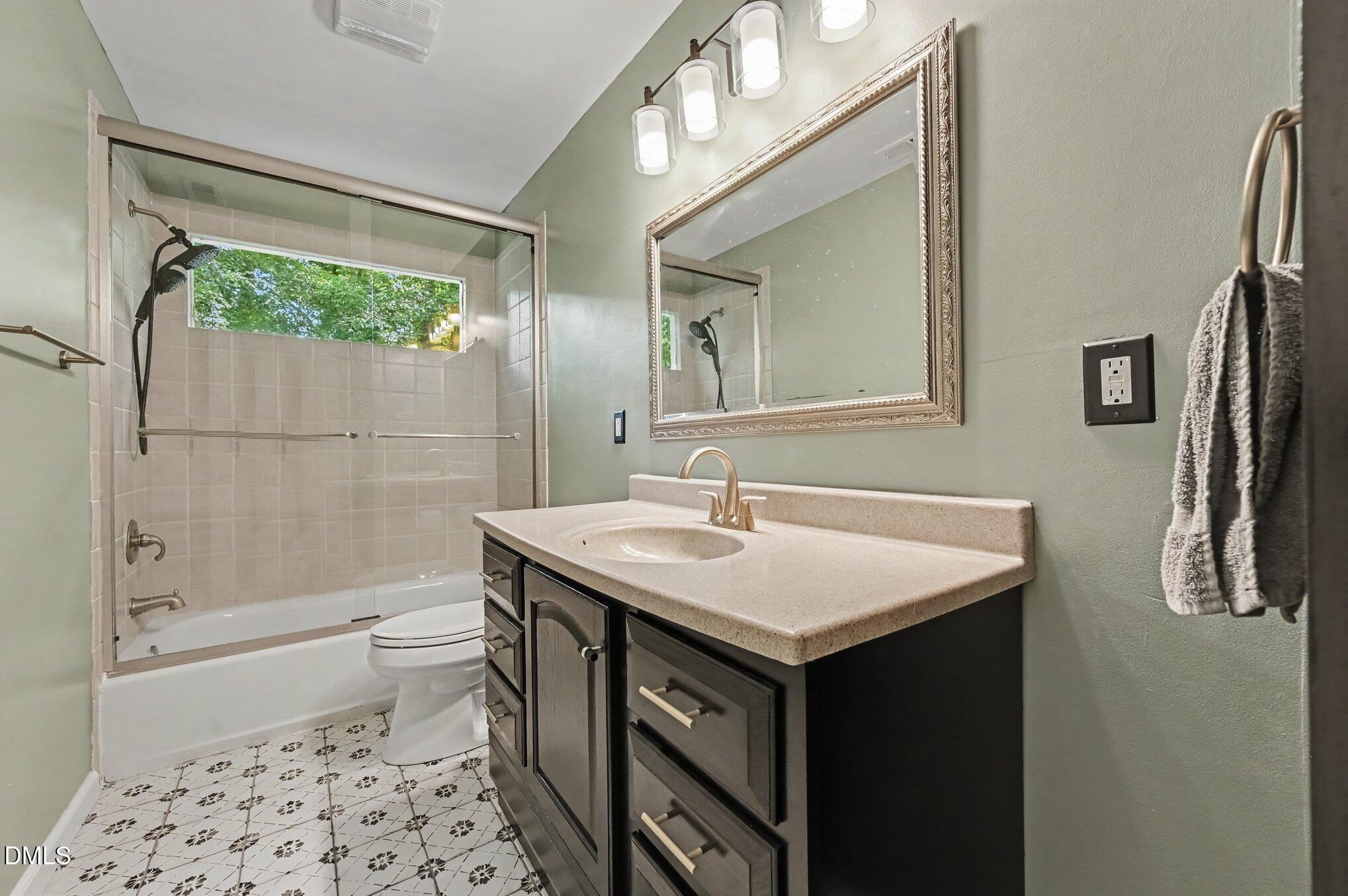 5121 Oakbrook Drive Property Photo 19
