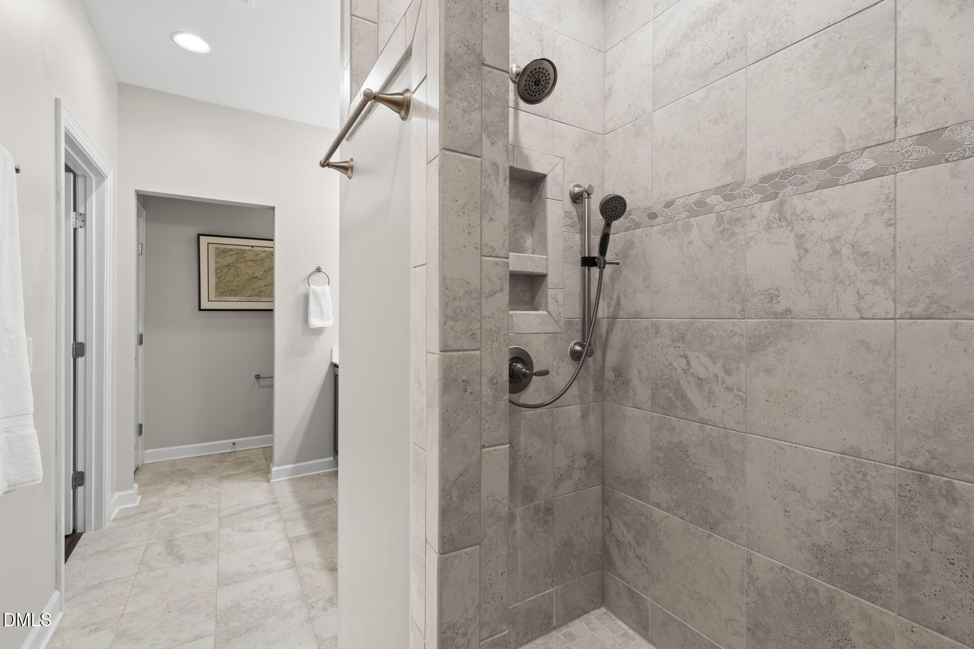 1102 Gardengate Drive Property Photo 25