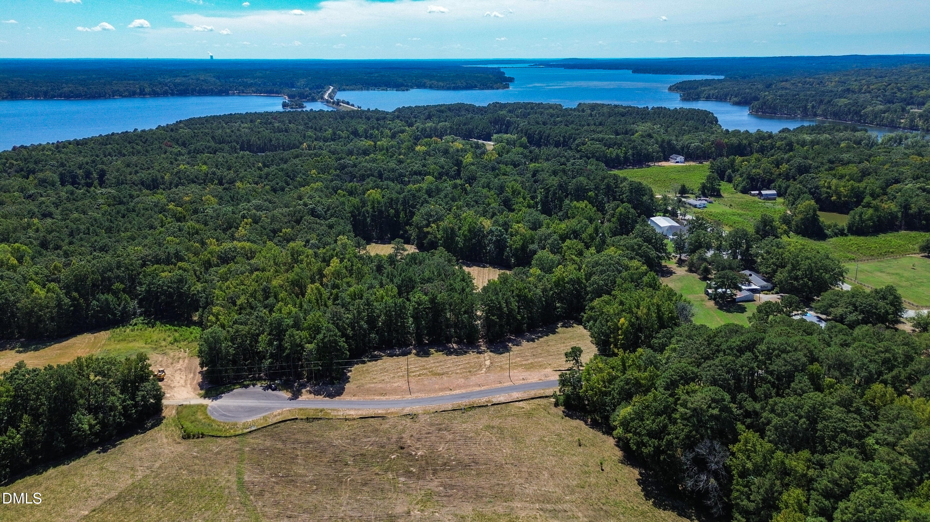 138 Lakeside Drive Property Photo 11