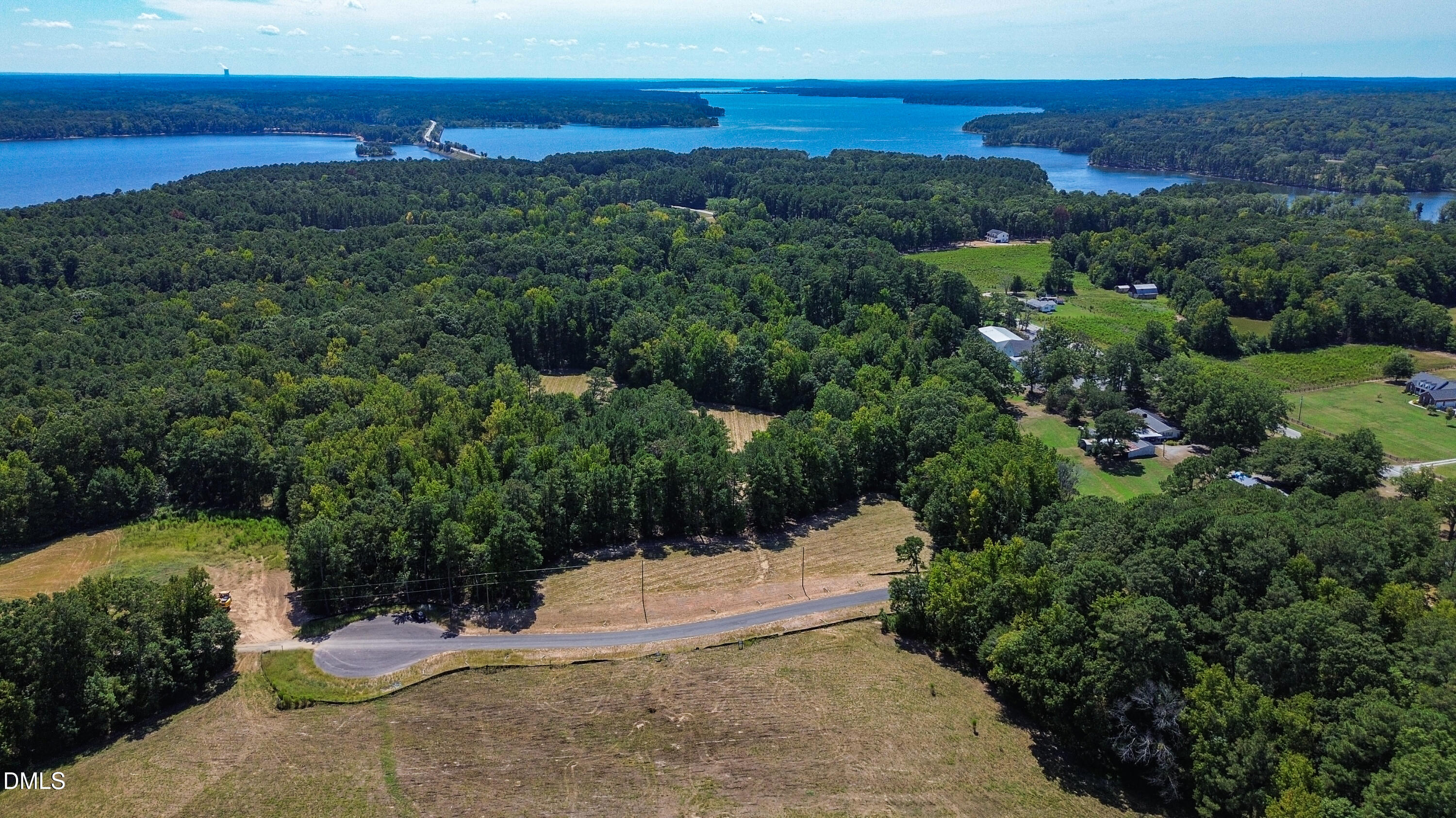 138 Lakeside Drive Property Photo 16