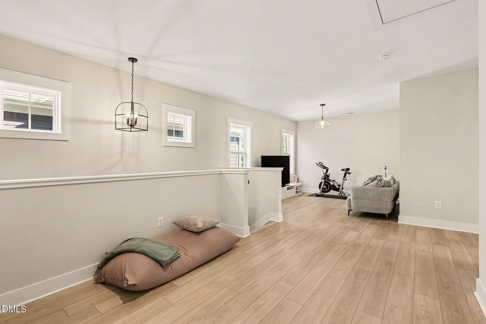 1125 Logperch Way Property Photo 10