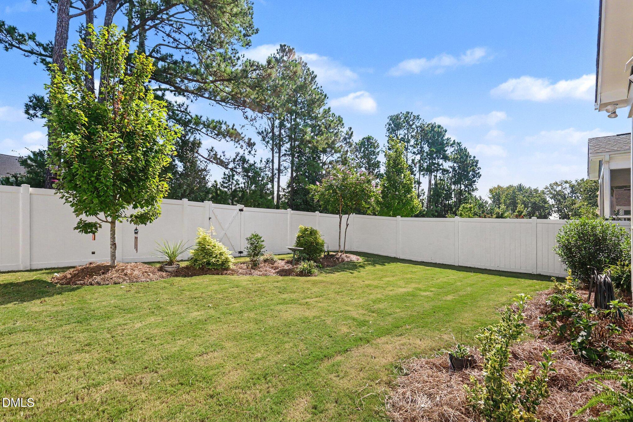 1125 Logperch Way Property Photo 25
