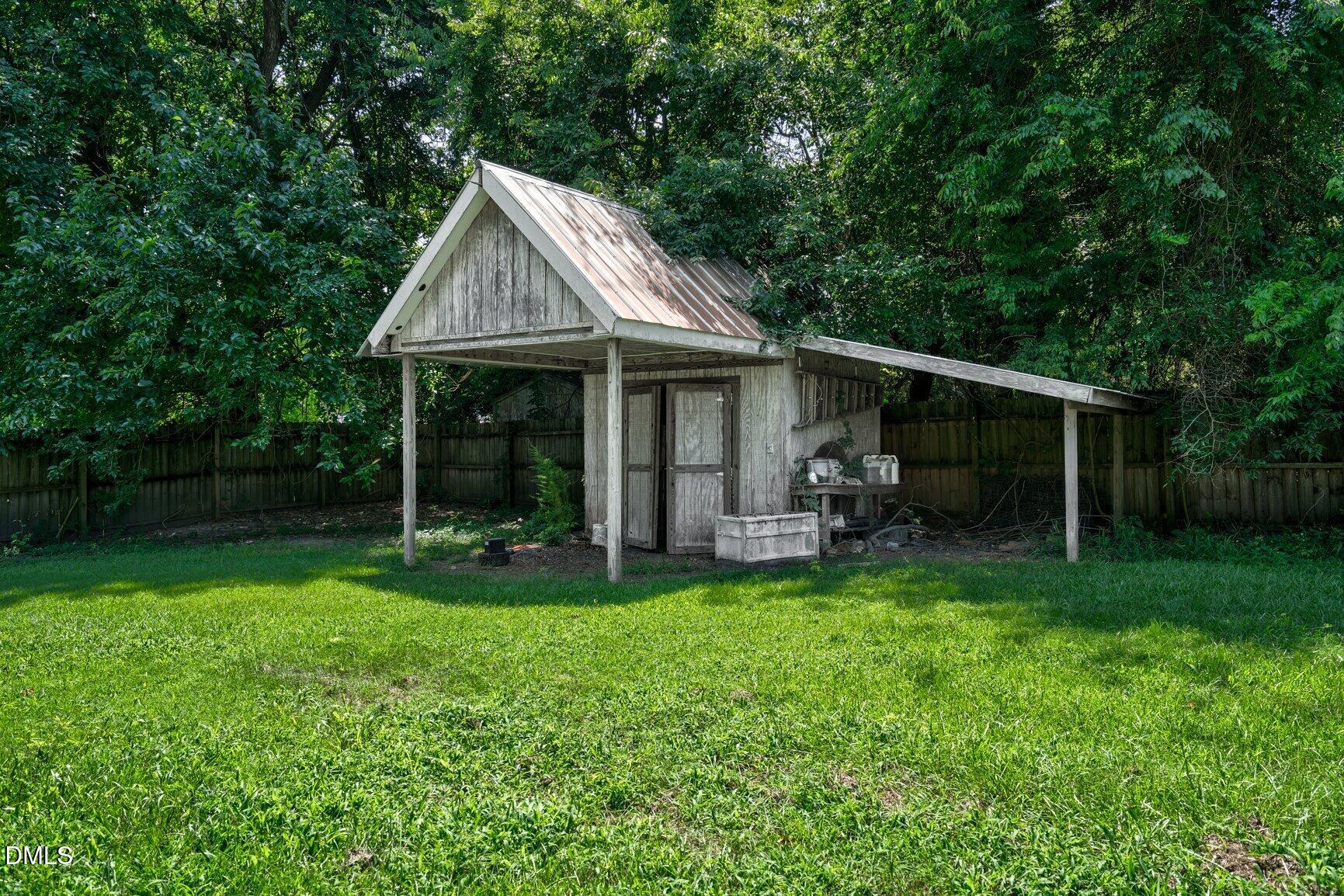 313 S Howard Circle Property Photo 37