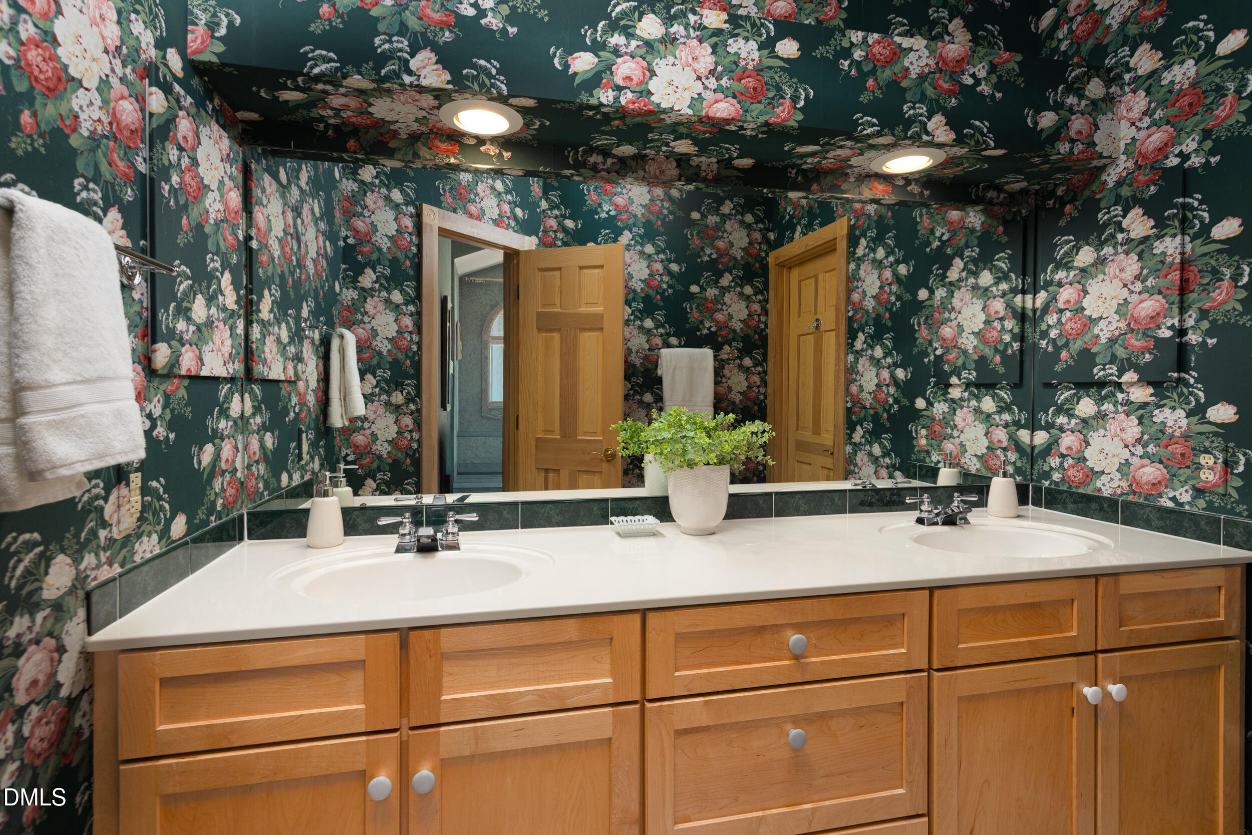 2806 Chelsea Circle Property Photo 70
