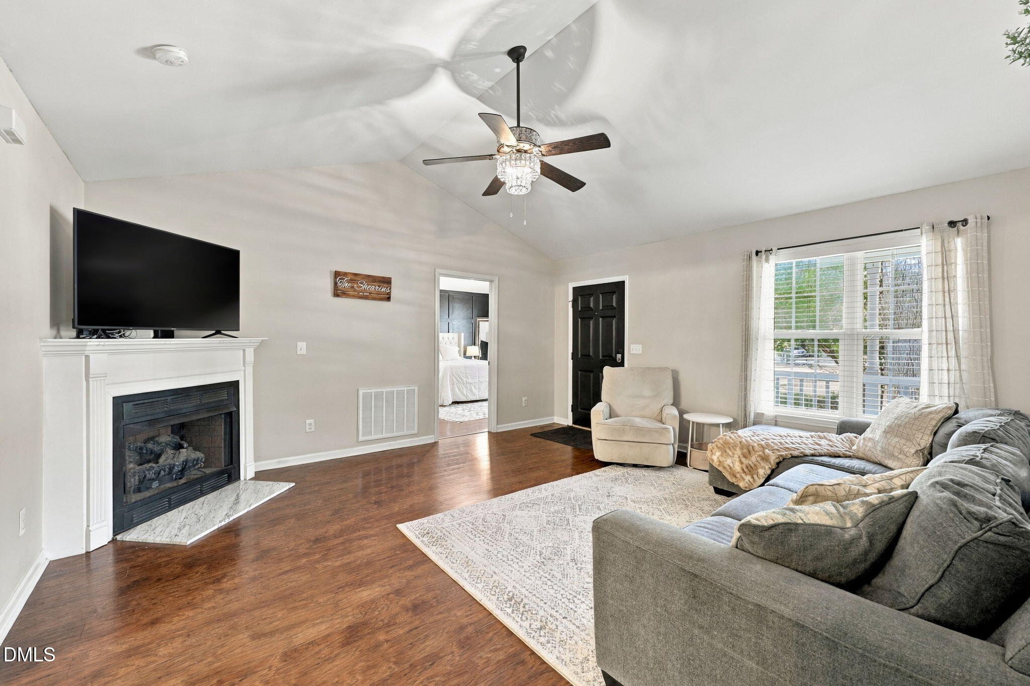 109 Darfield Court Property Photo 3