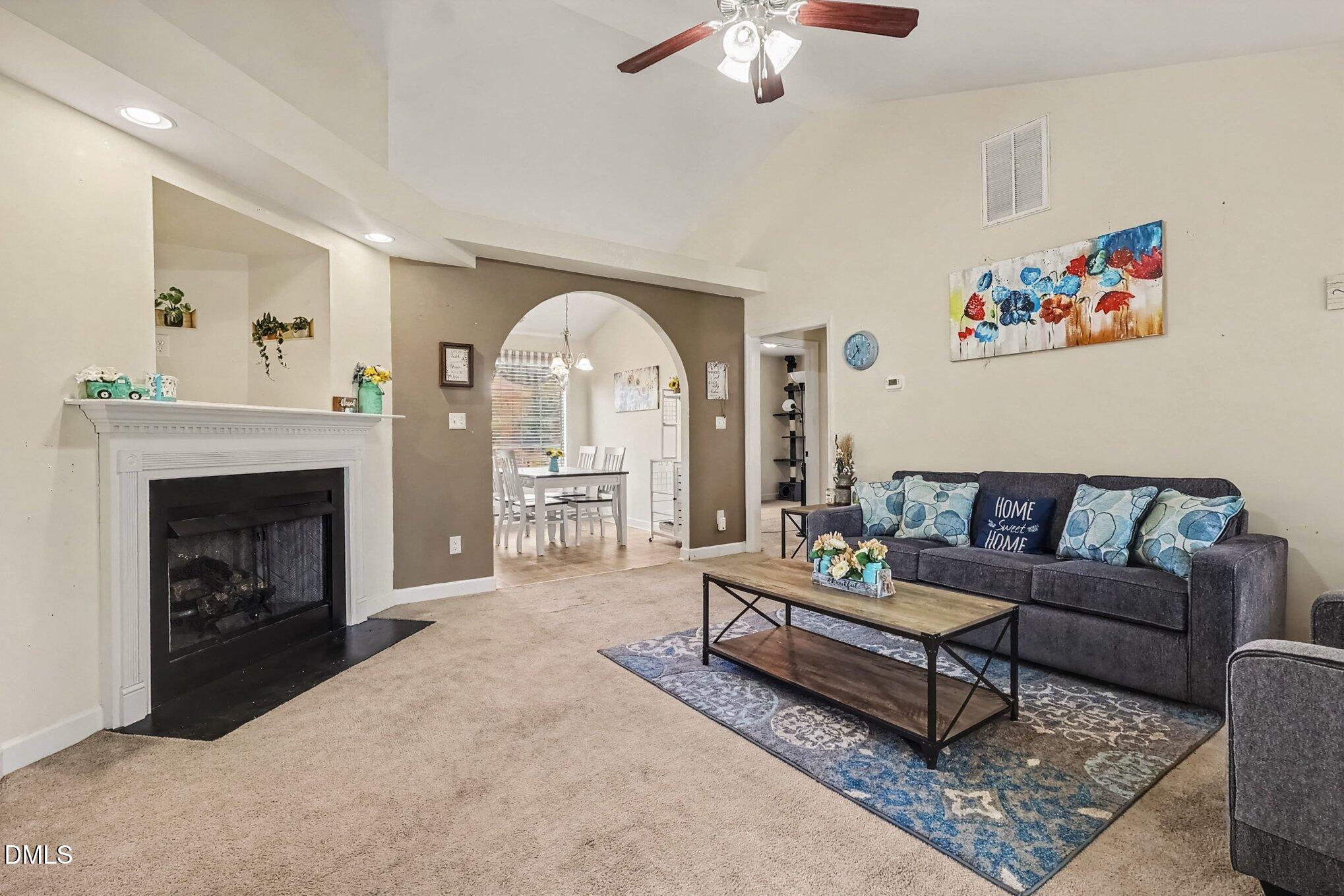 25 Lawrence Court Property Photo 2