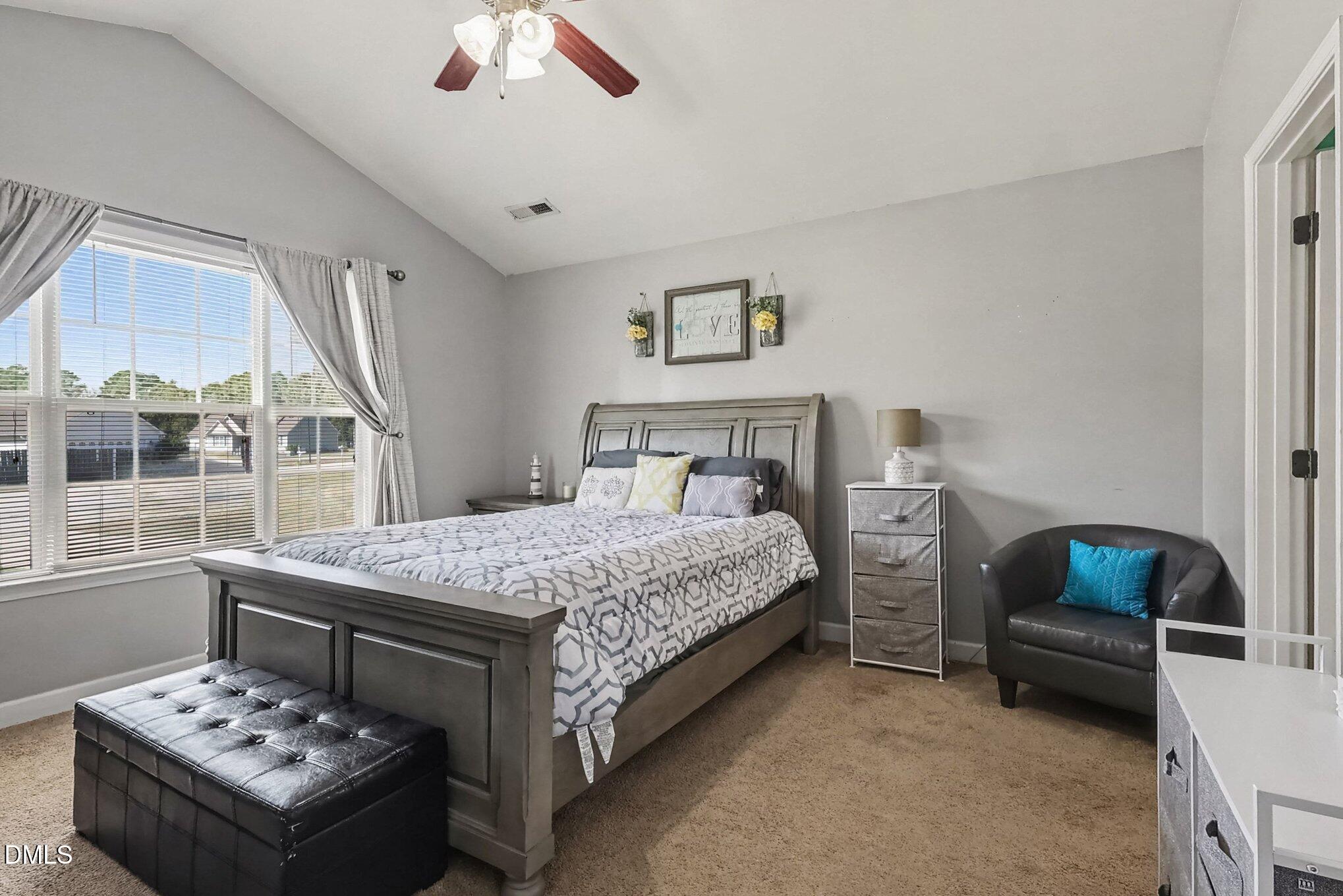 25 Lawrence Court Property Photo 4