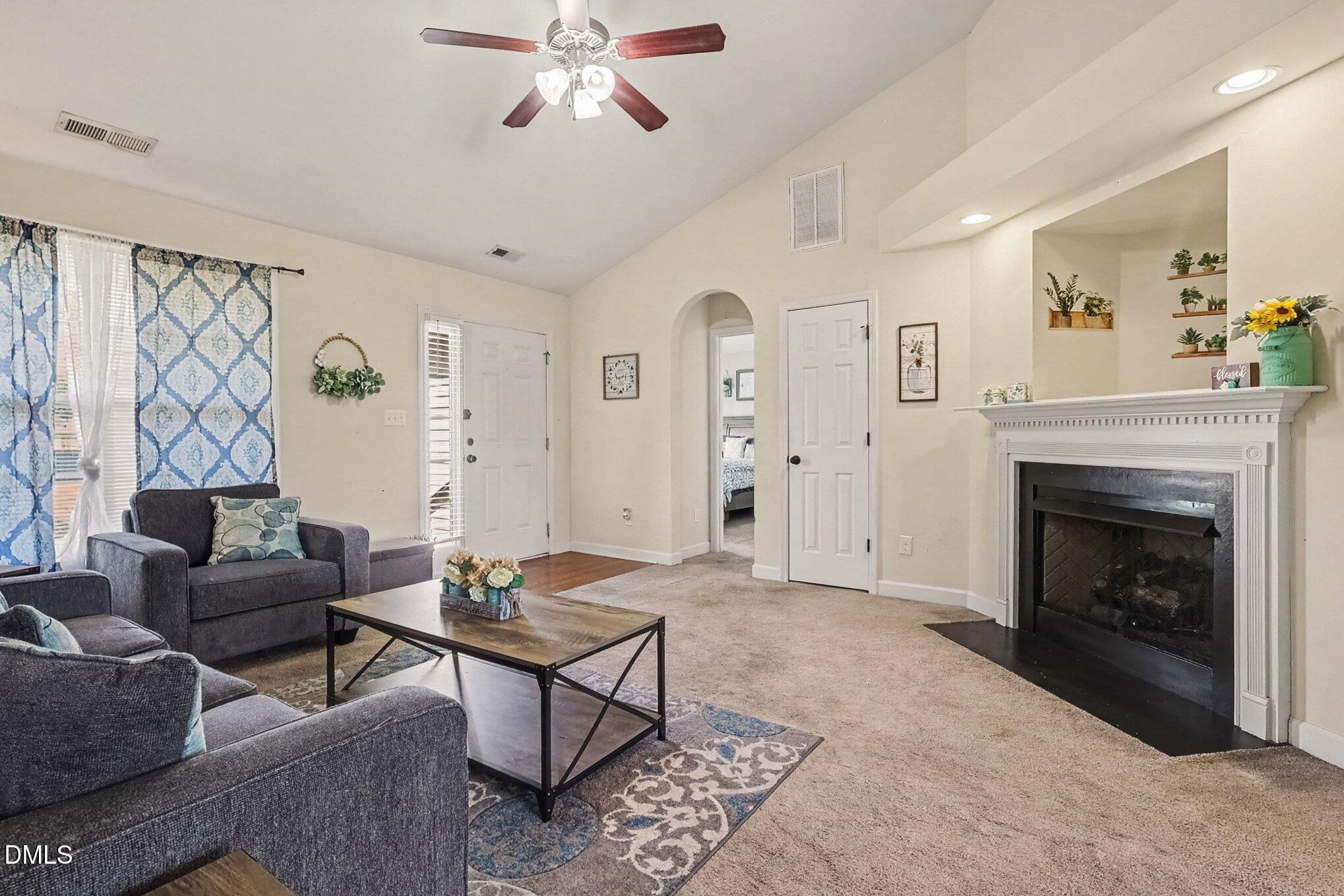 25 Lawrence Court Property Photo 10