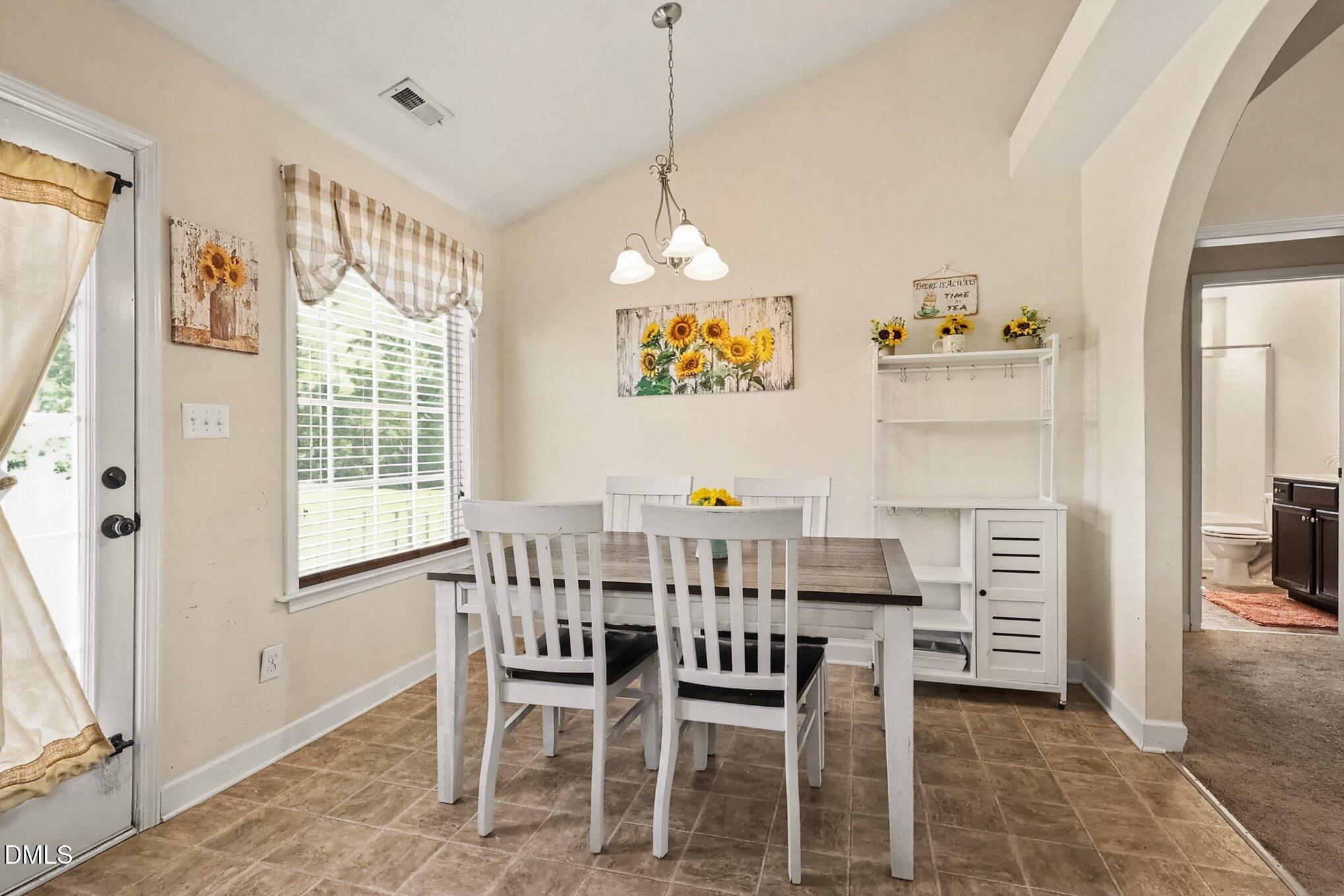 25 Lawrence Court Property Photo 17