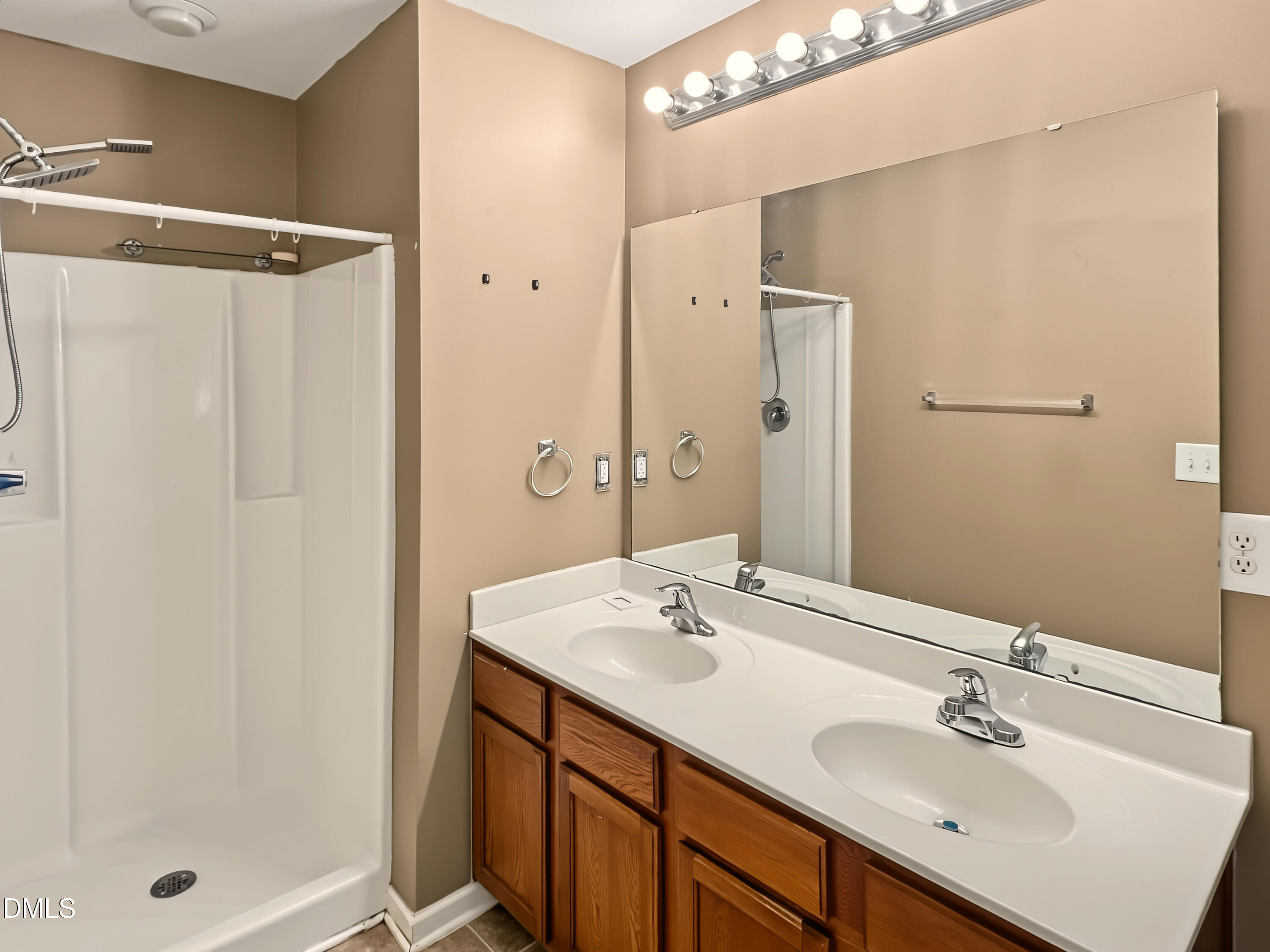 1013 Early Rise Property Photo 17