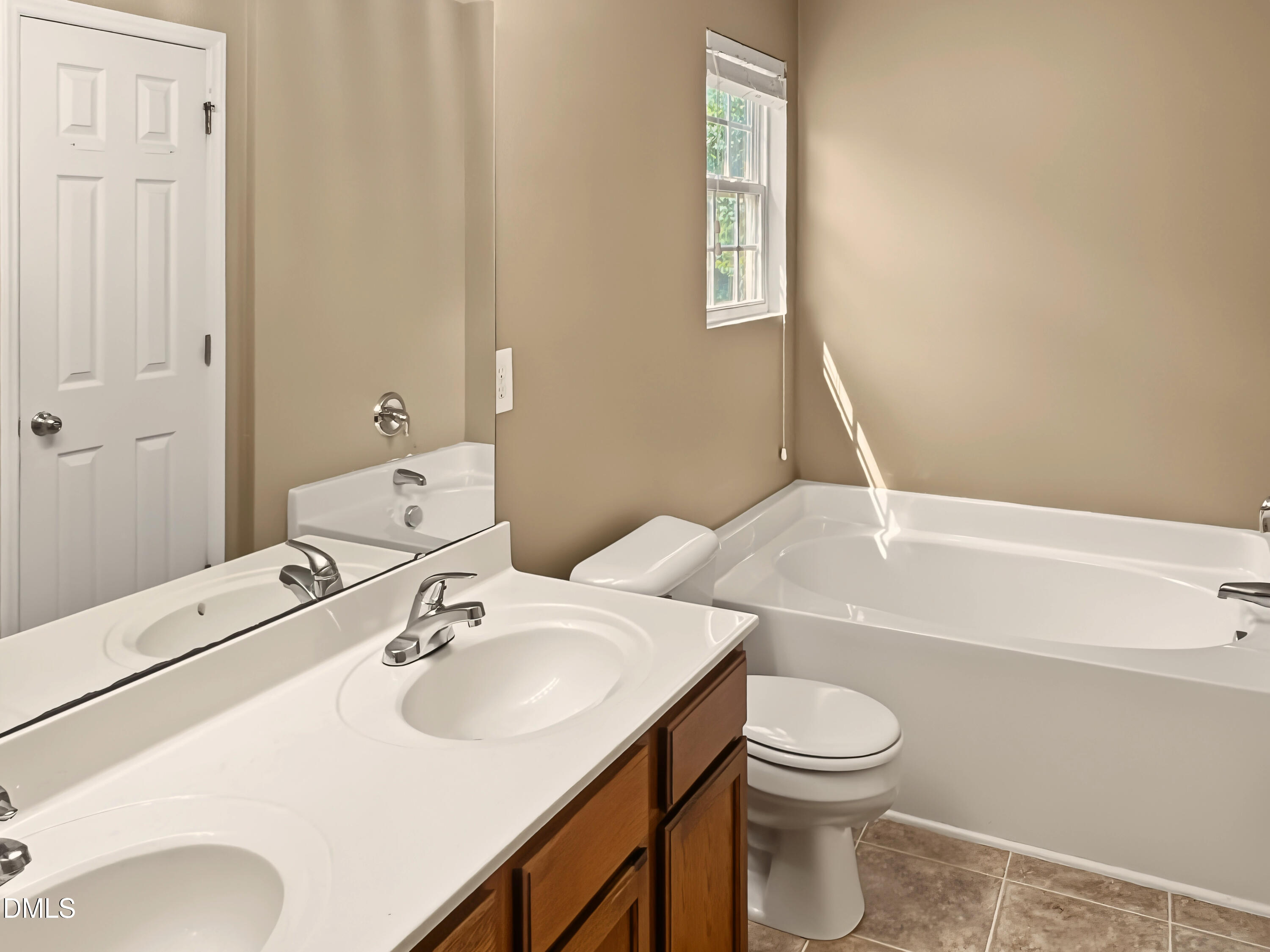 1013 Early Rise Property Photo 18