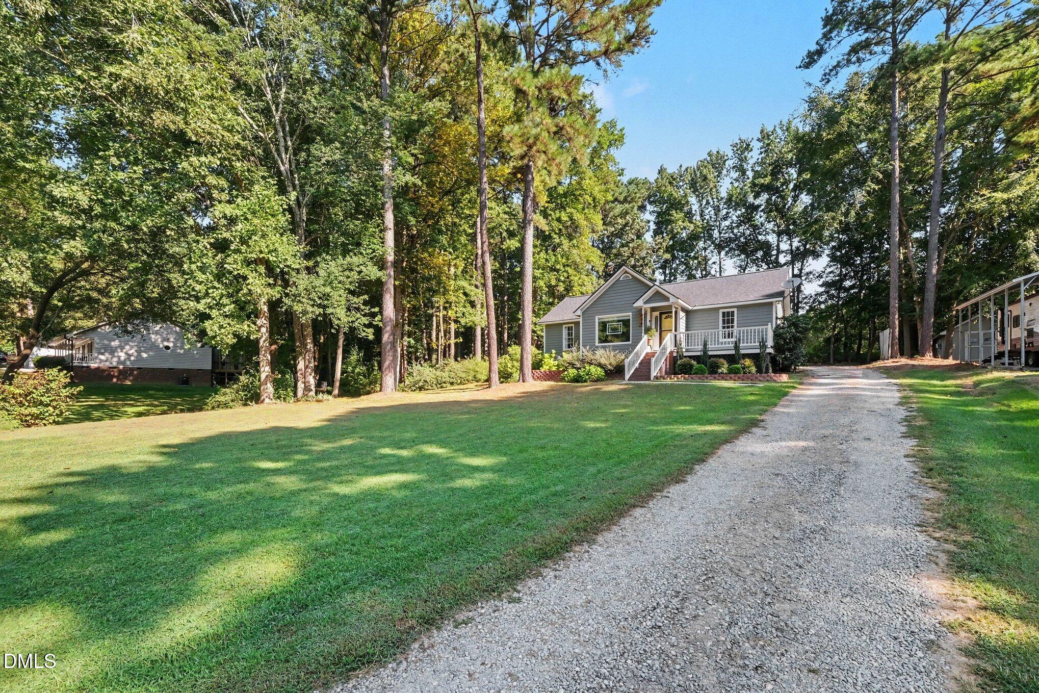 115 Cherry Court Property Photo 2