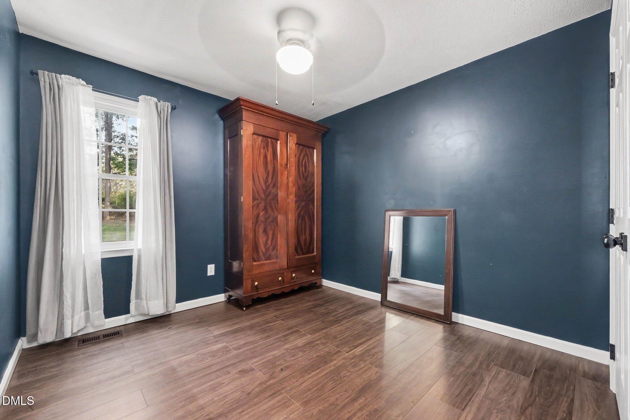 115 Cherry Court Property Photo 4