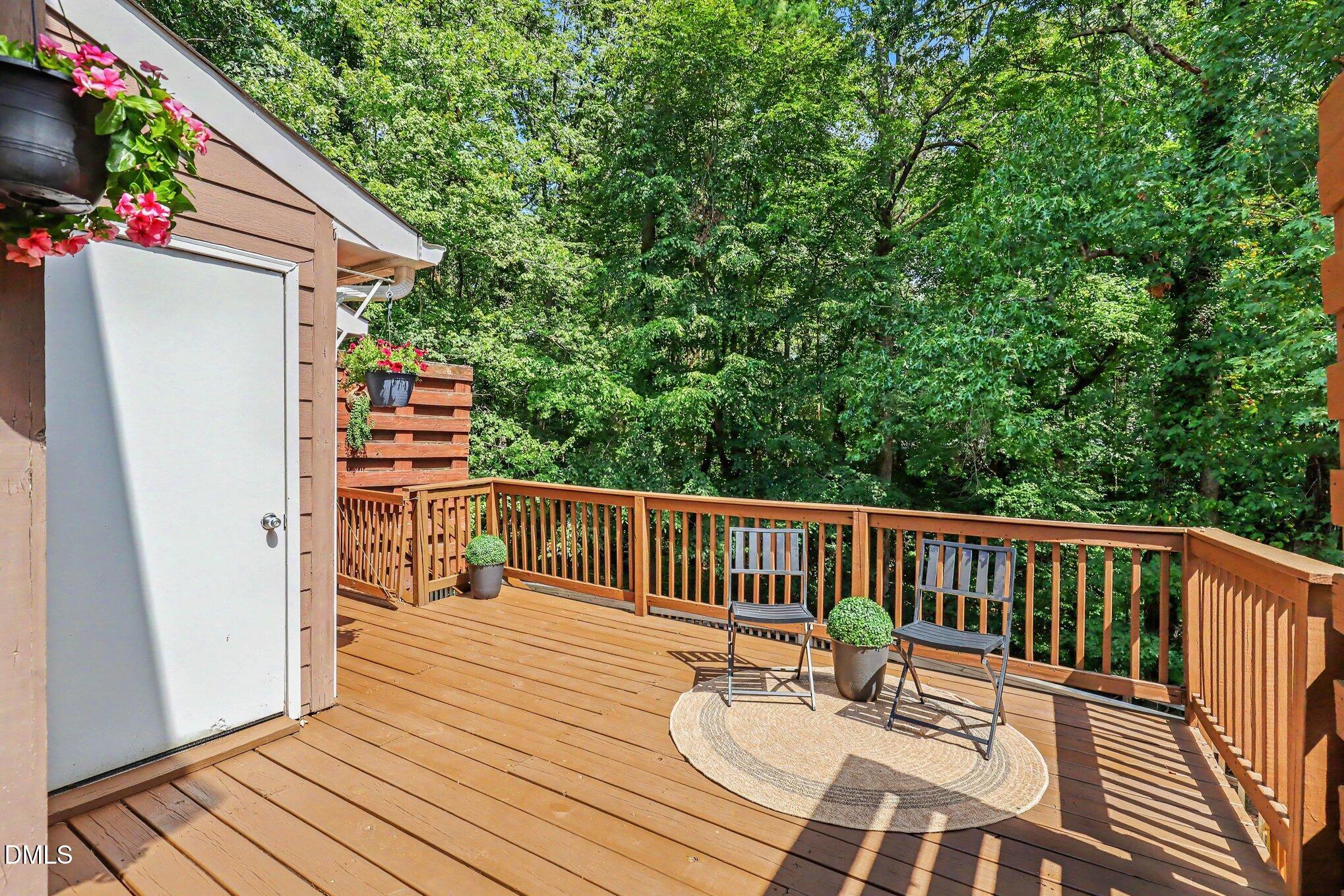 5464 Pine Top Circle Property Photo 23