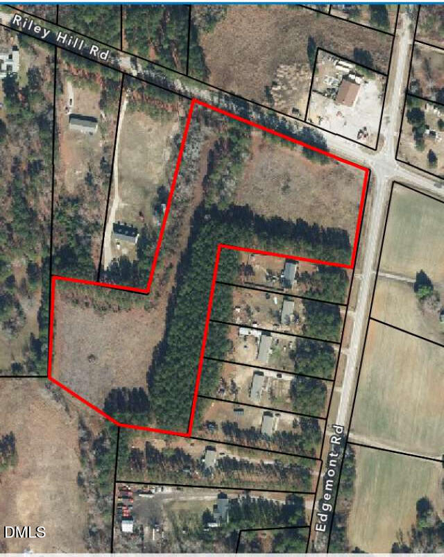 3029 Edgemont Road Property Photo 2