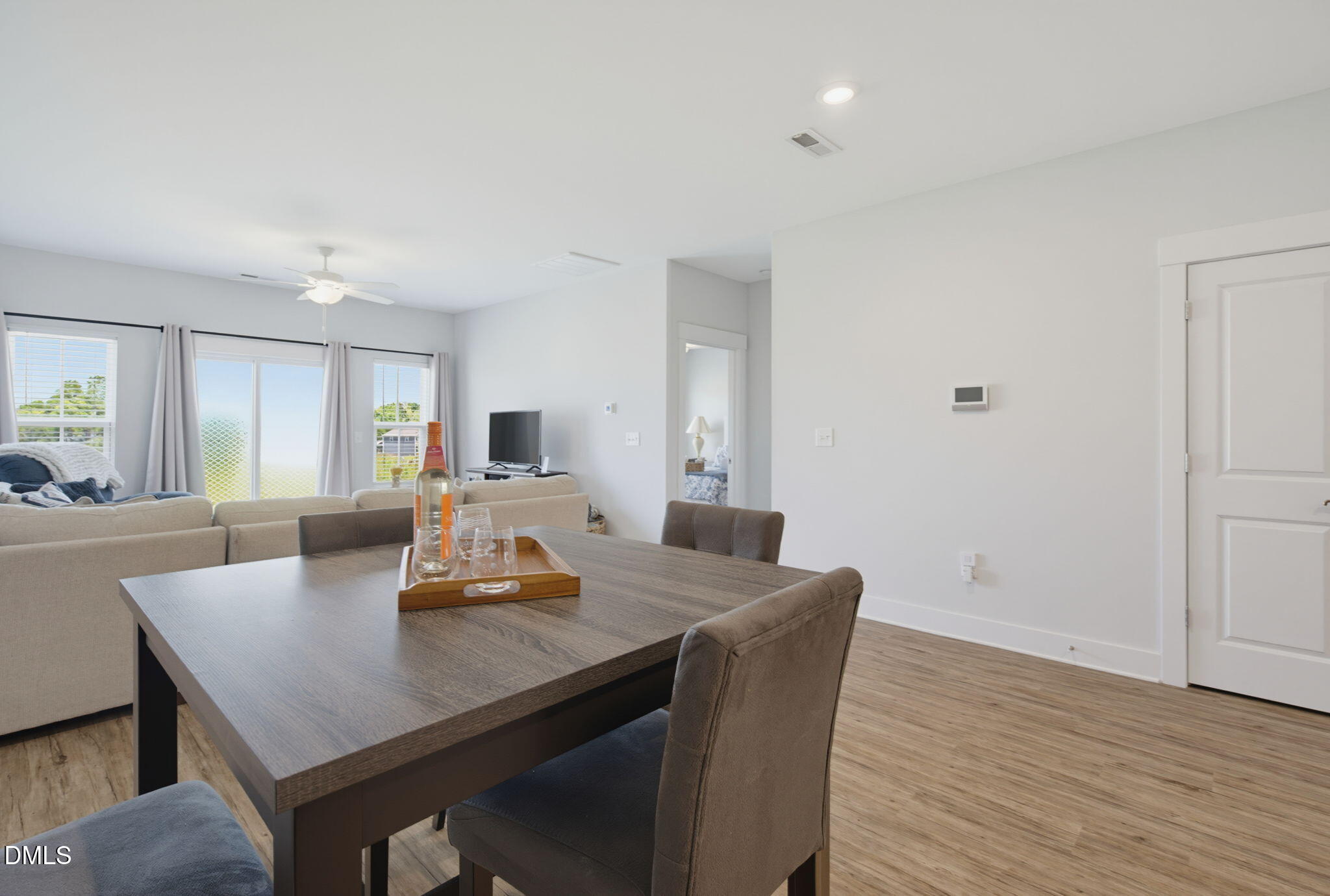 1746 Old Fields Boulevard Property Photo 11